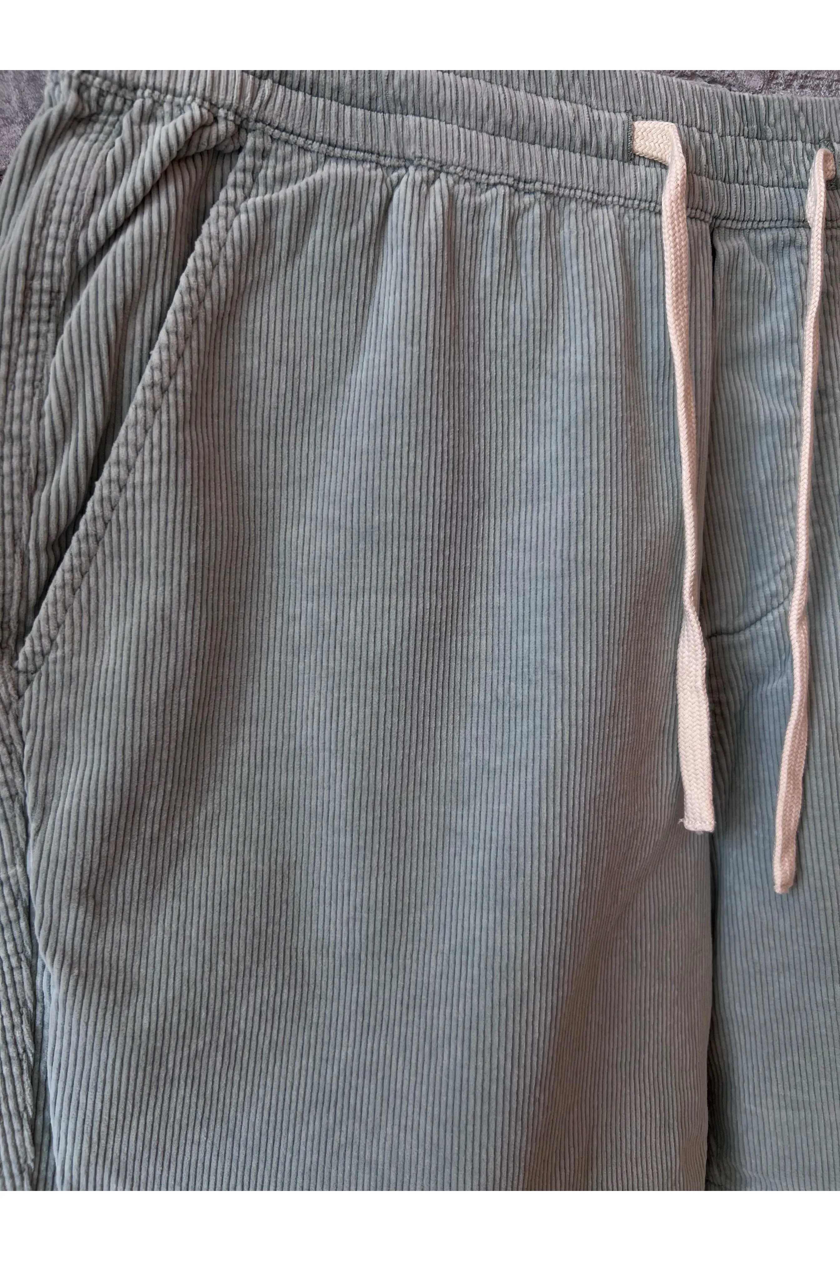 6" Saturday Corduroy Short - Grey Mist