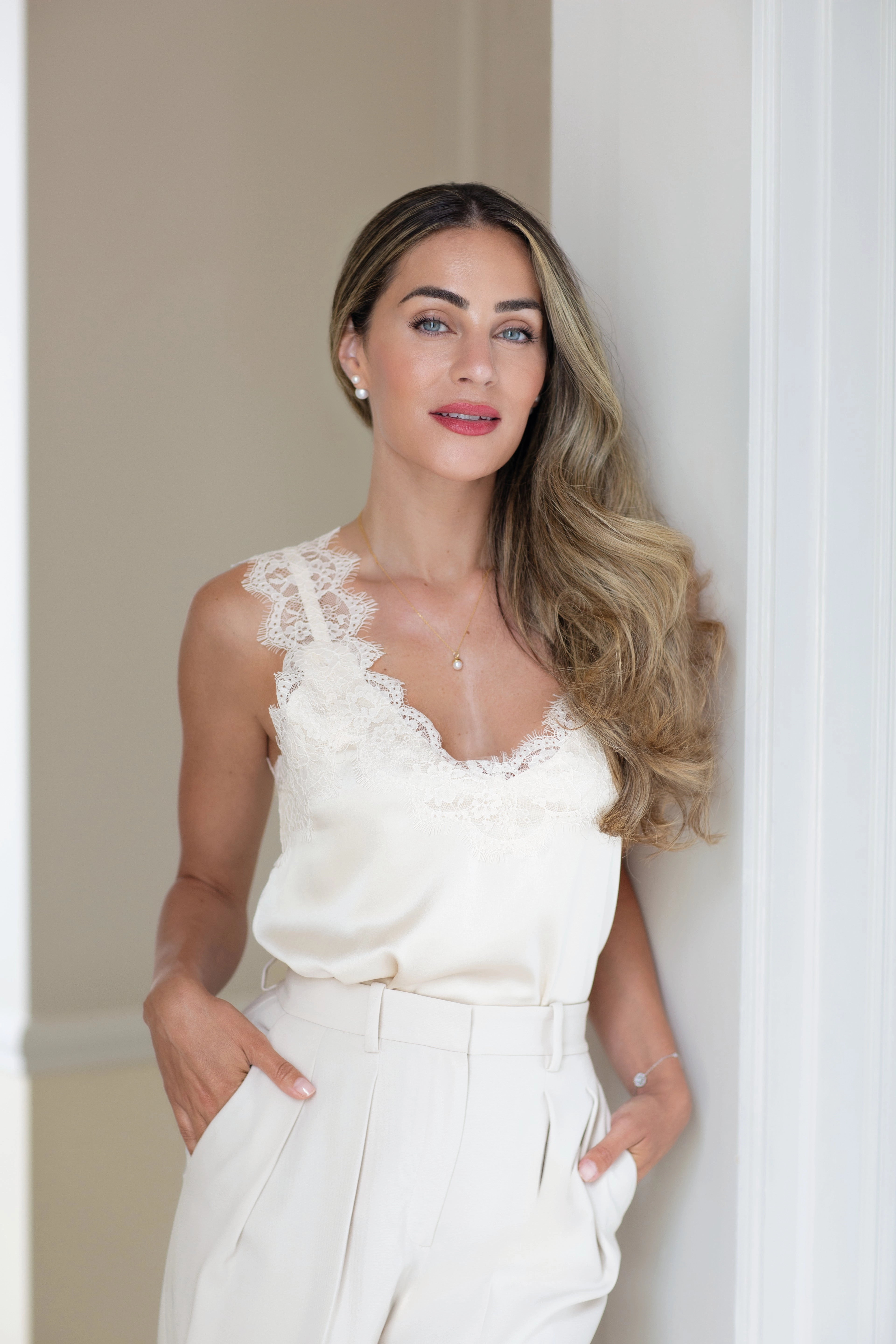 Harmonious Layers Linen Soft "The Becky" - Silk Cami (Bra Friendly Champagne)