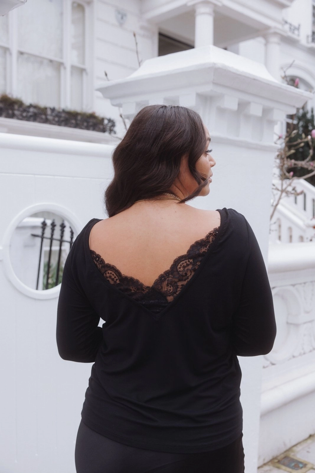 SoftLining "The Marykate Longsleeve"- Lace Back Detail V-neck T-shirt (Black)