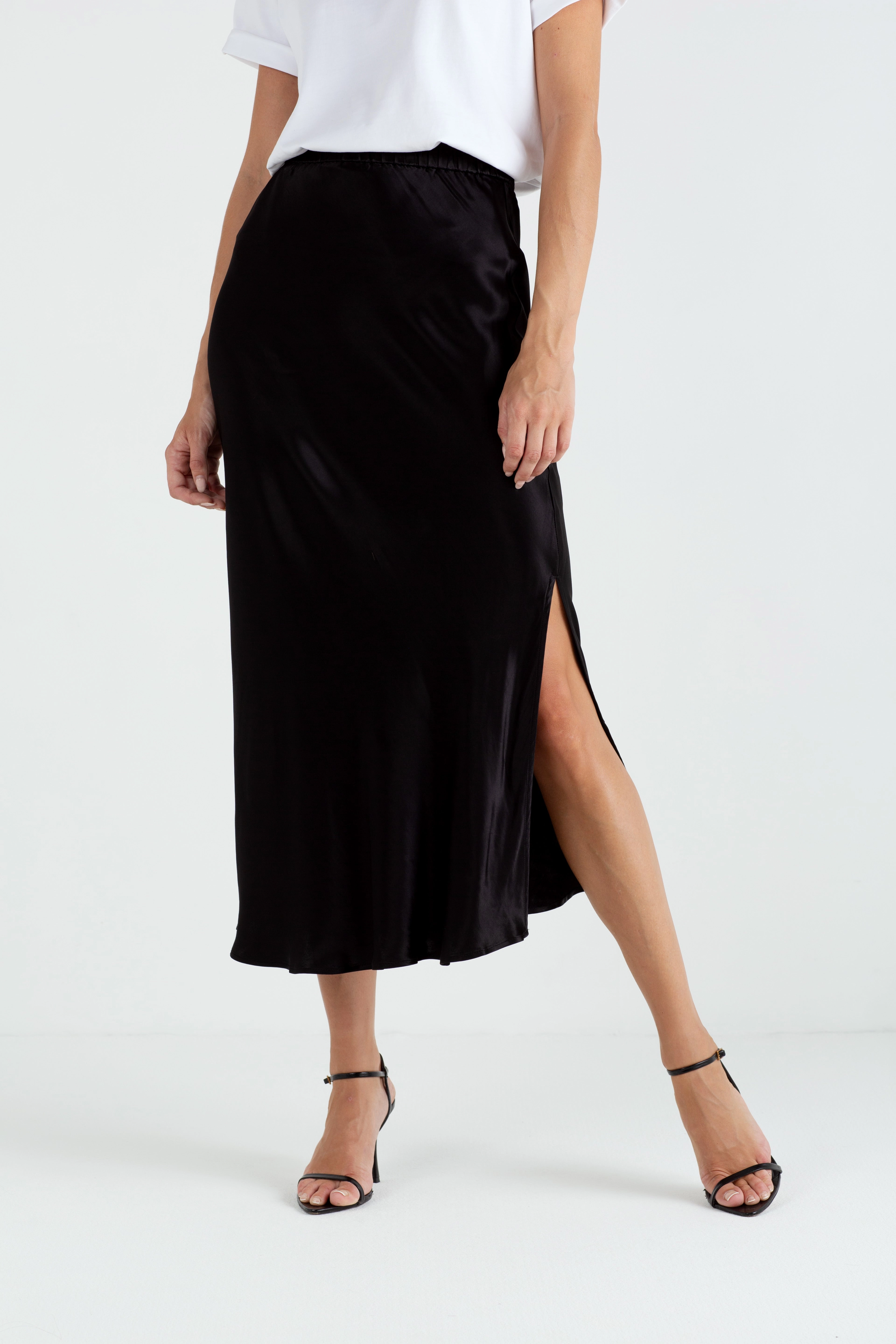 High low hem "The Orla" - Satin Midi Skirt (Black)