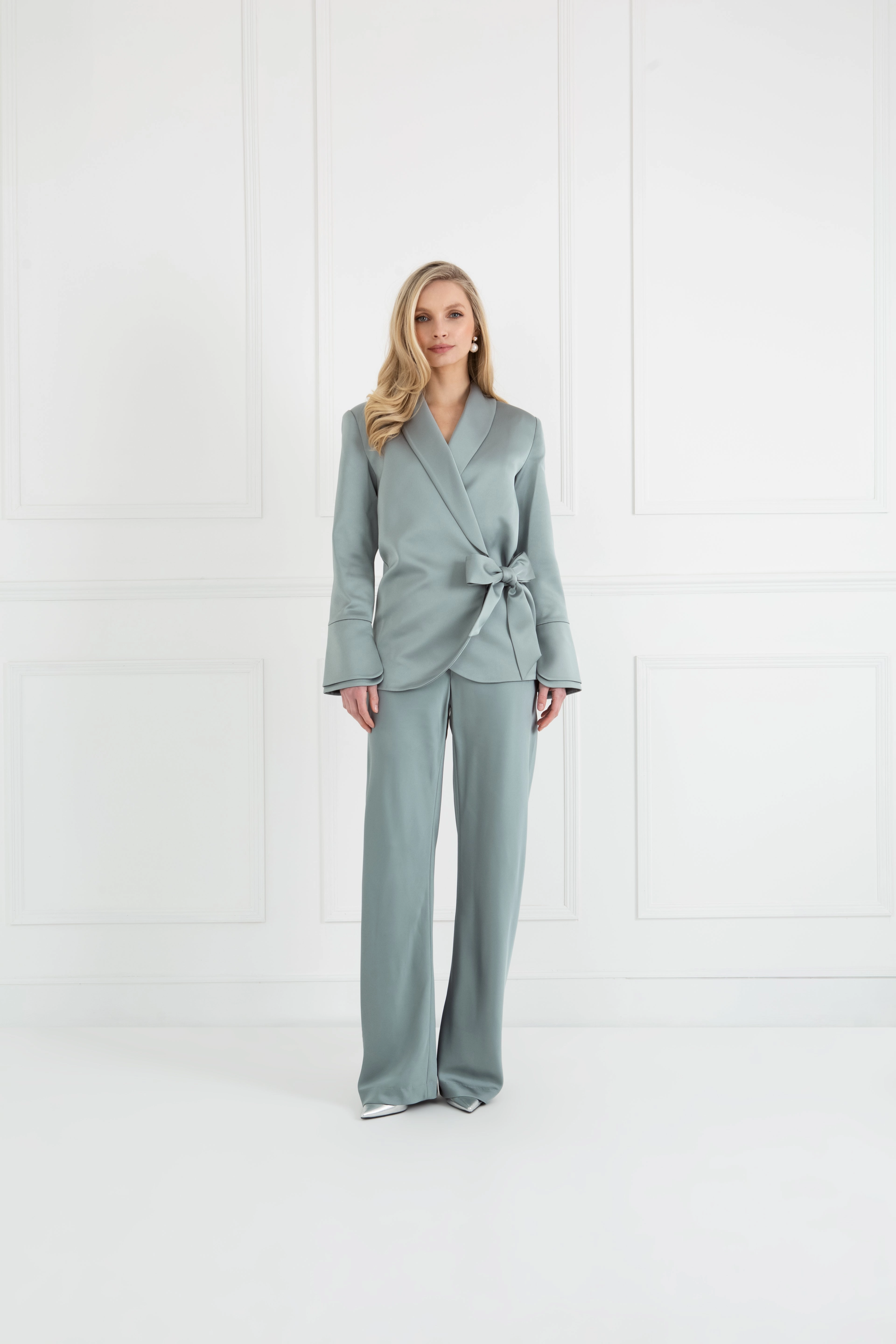 Grace Vibe Relaxed Finish "The Sarah" Wrap Blazer (Icy Sage)