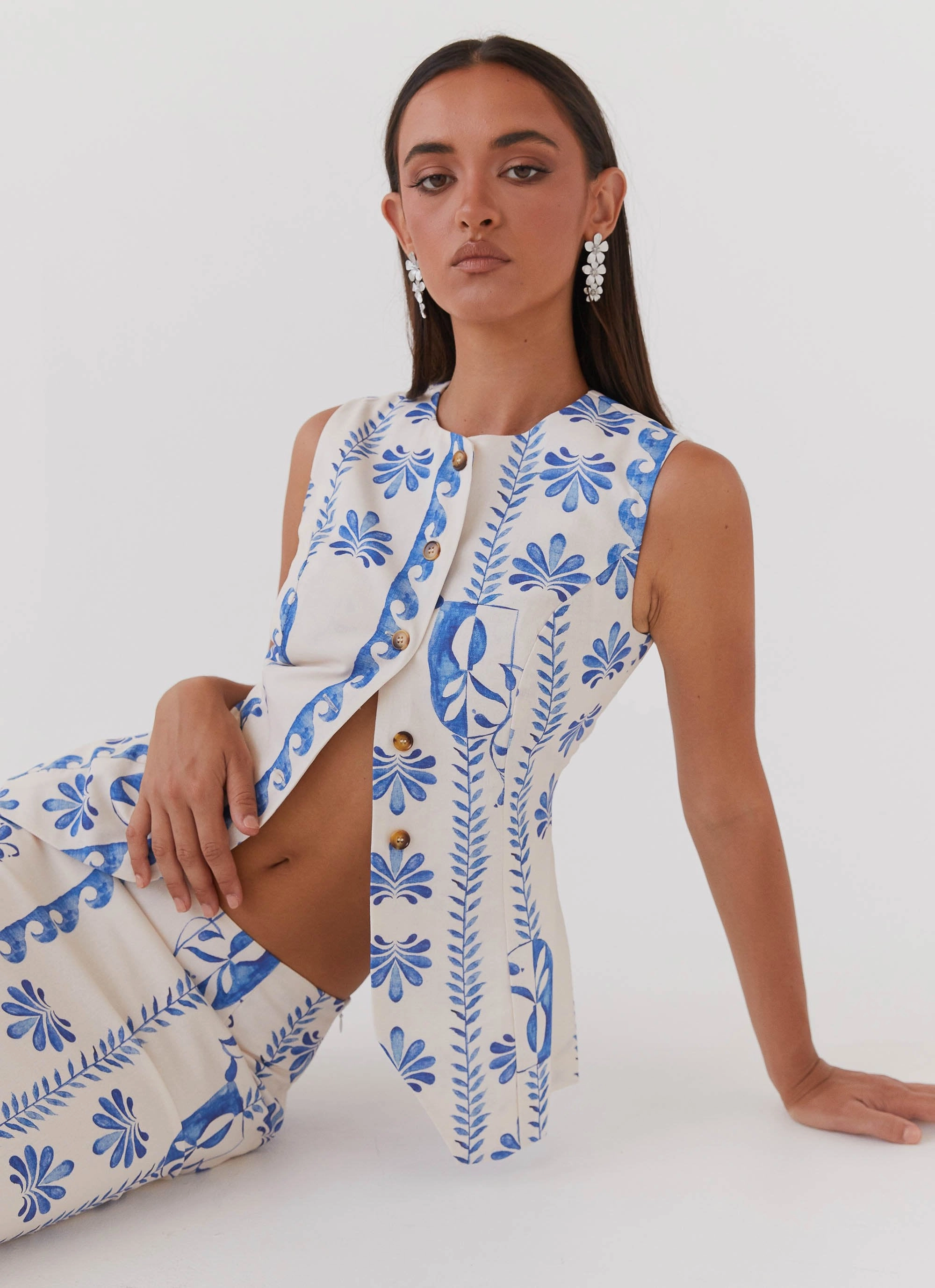 Born For Bordeaux Linen Vest - Floral Wave NonChafingTrim