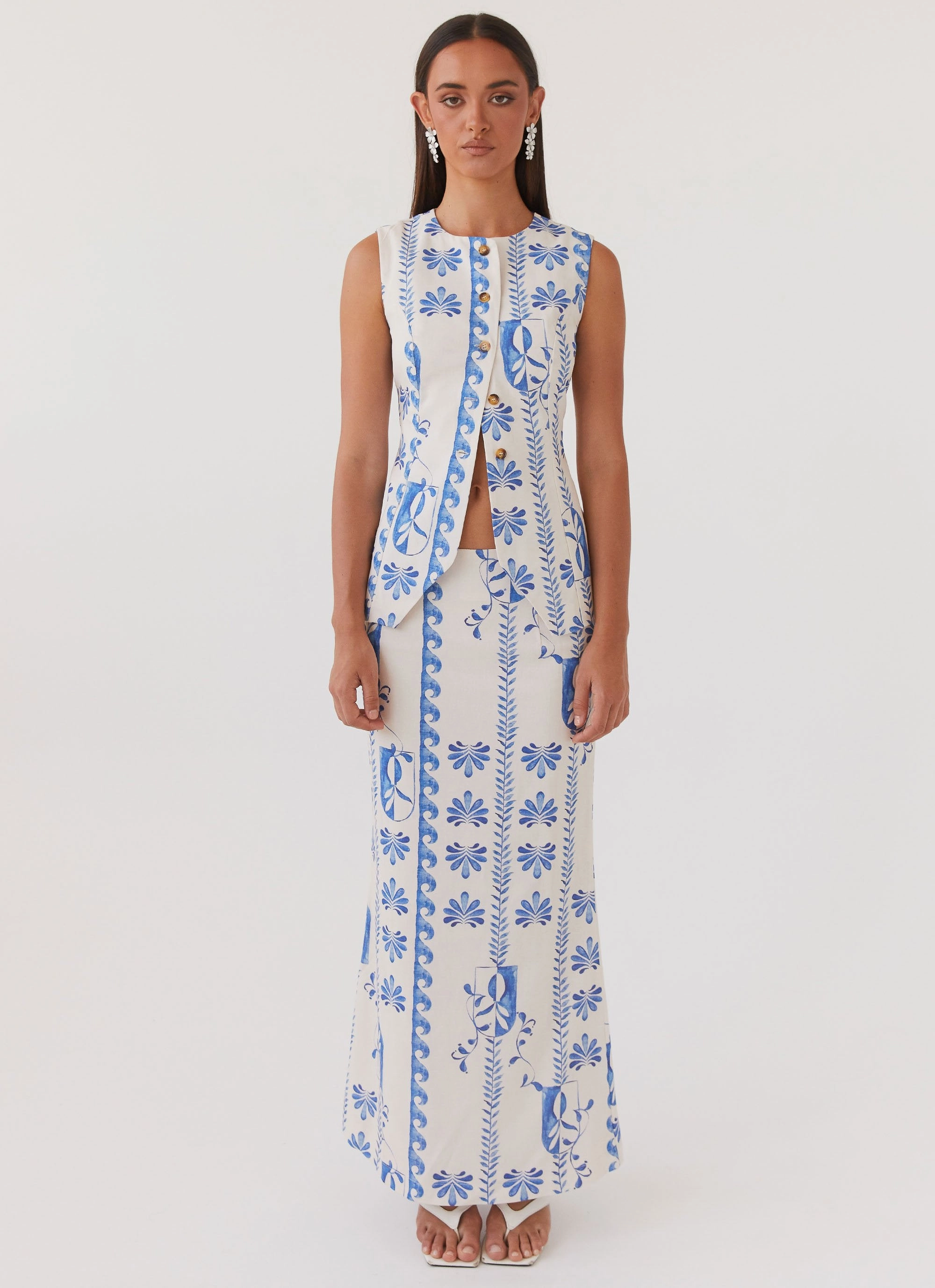 Born For Bordeaux Linen Vest - Floral Wave MultiPanel Design Lightweight pullover