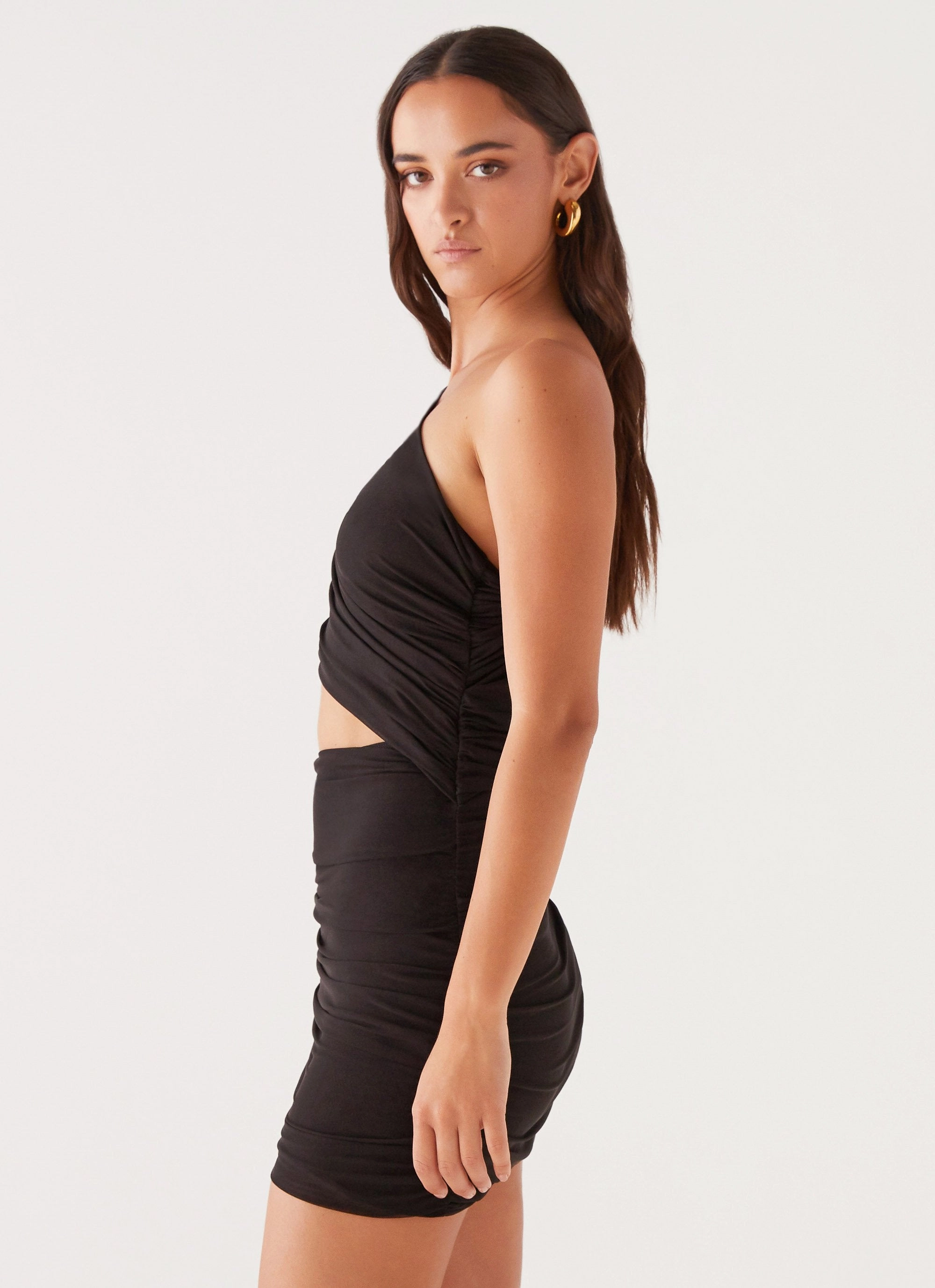 Minimal Design Addie Mini Dress - Black