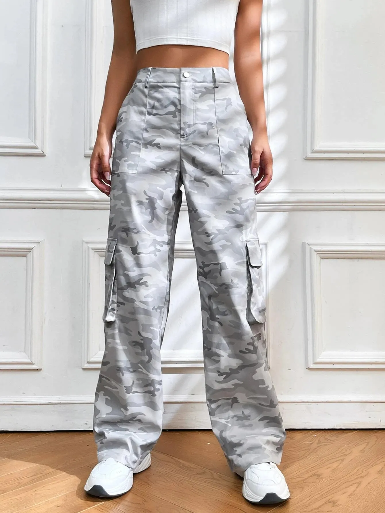 Allover Print Flap Pocket Cargo Pant