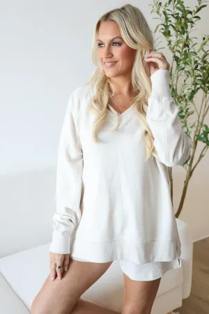 V-Neck Weekender- Light Oatmeal Heather Hypoallergenic Lining