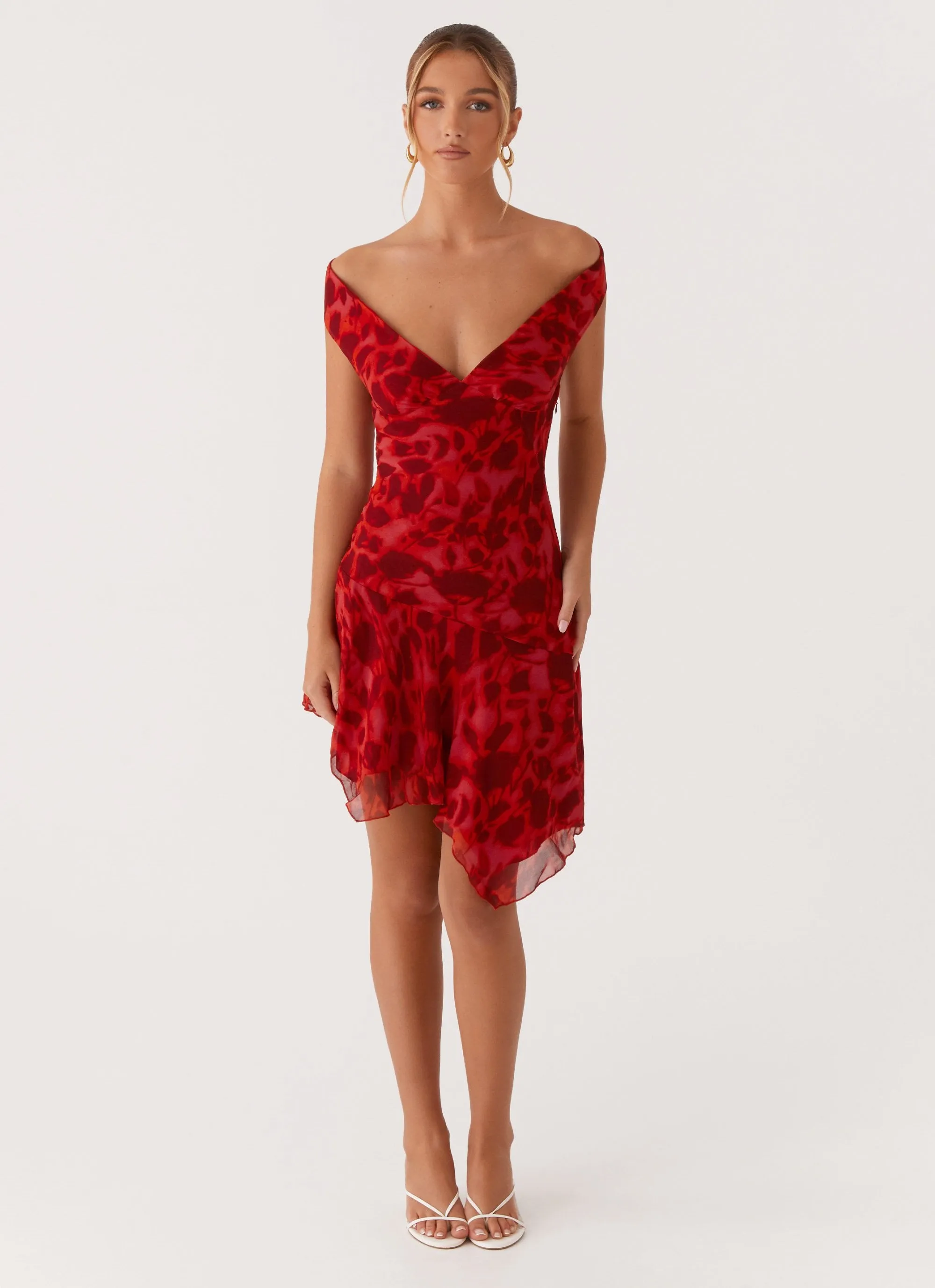 Luxe Touch Alma Mini Dress - Deep Red Floral