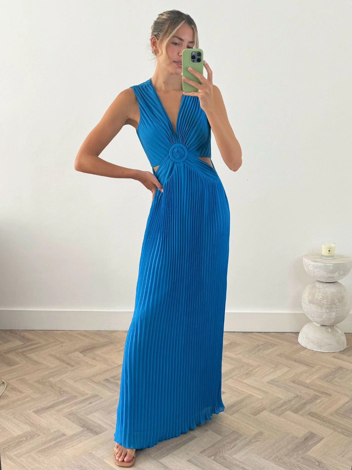 Alma Cut Out Pleated Dress in Blue Timeless Look