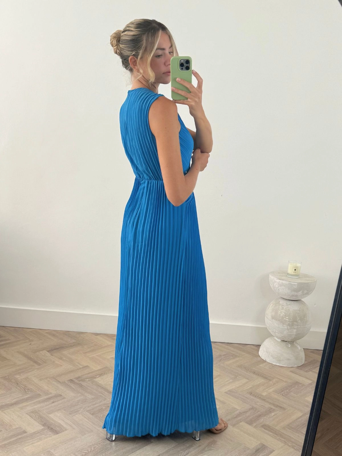 Lace Detail Linen Love Alma Cut Out Pleated Dress in Blue