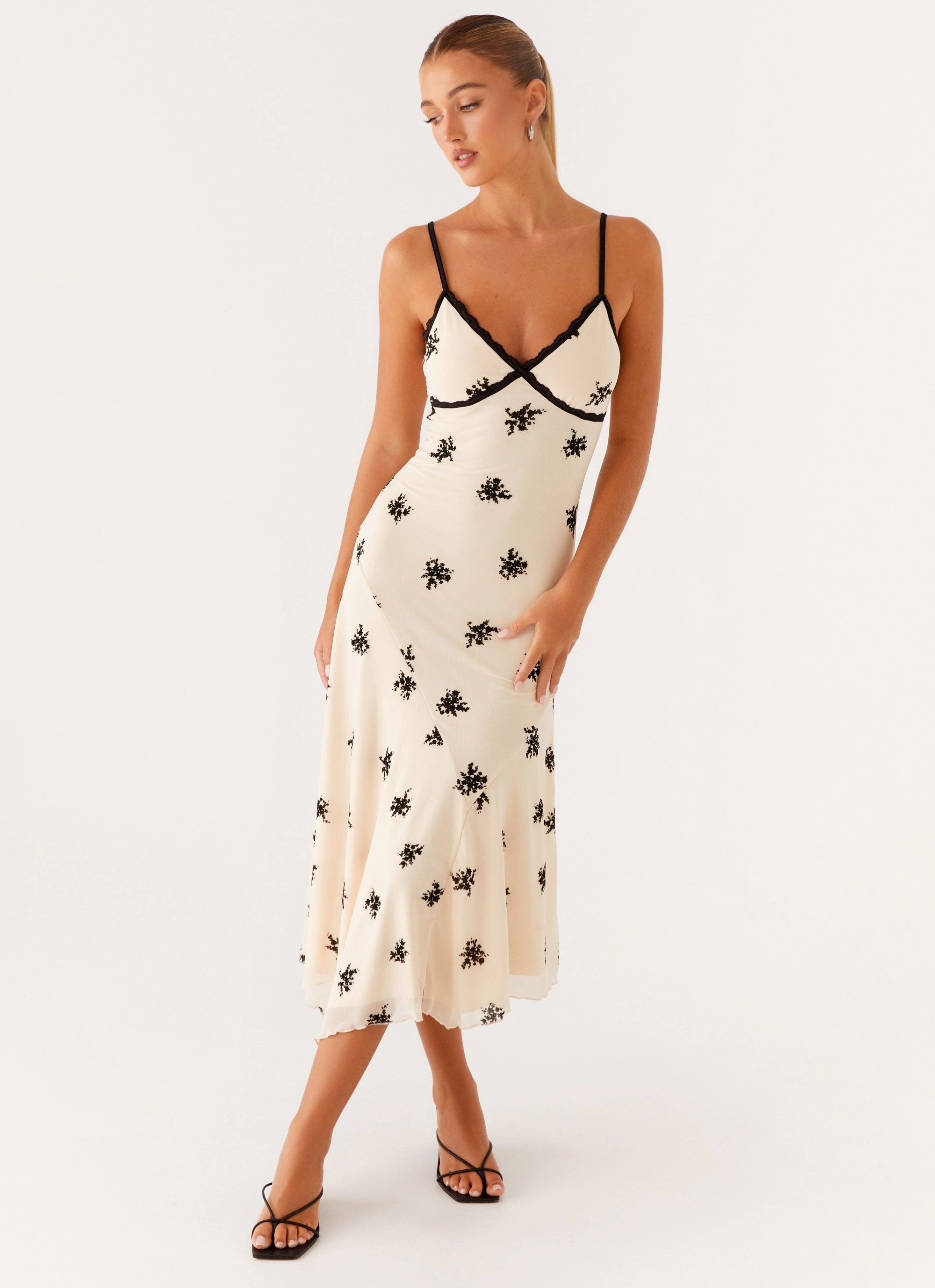 Daywear Mood Amelia Midi Dress - Nude