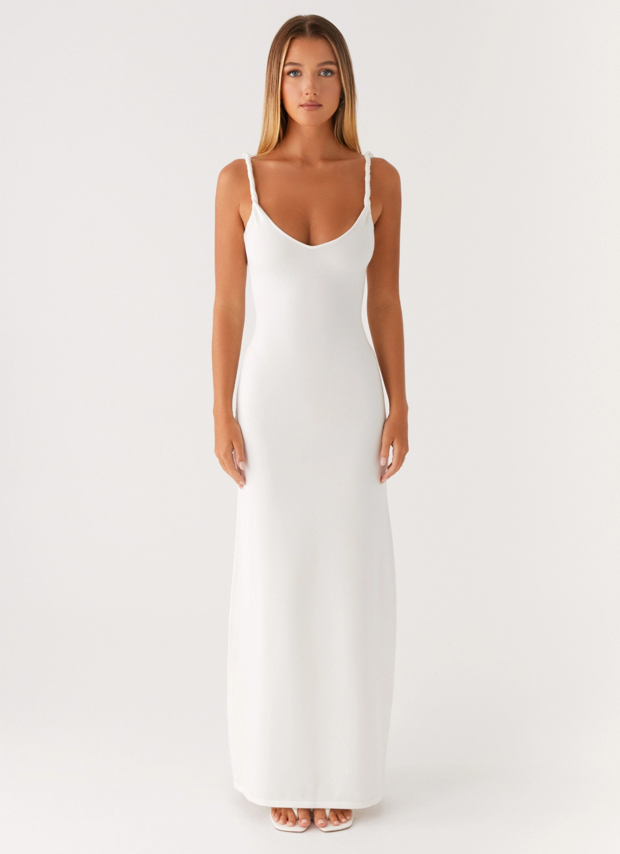 Seasonal Mood Walk Mood Anastasia Maxi Dress - Ivory