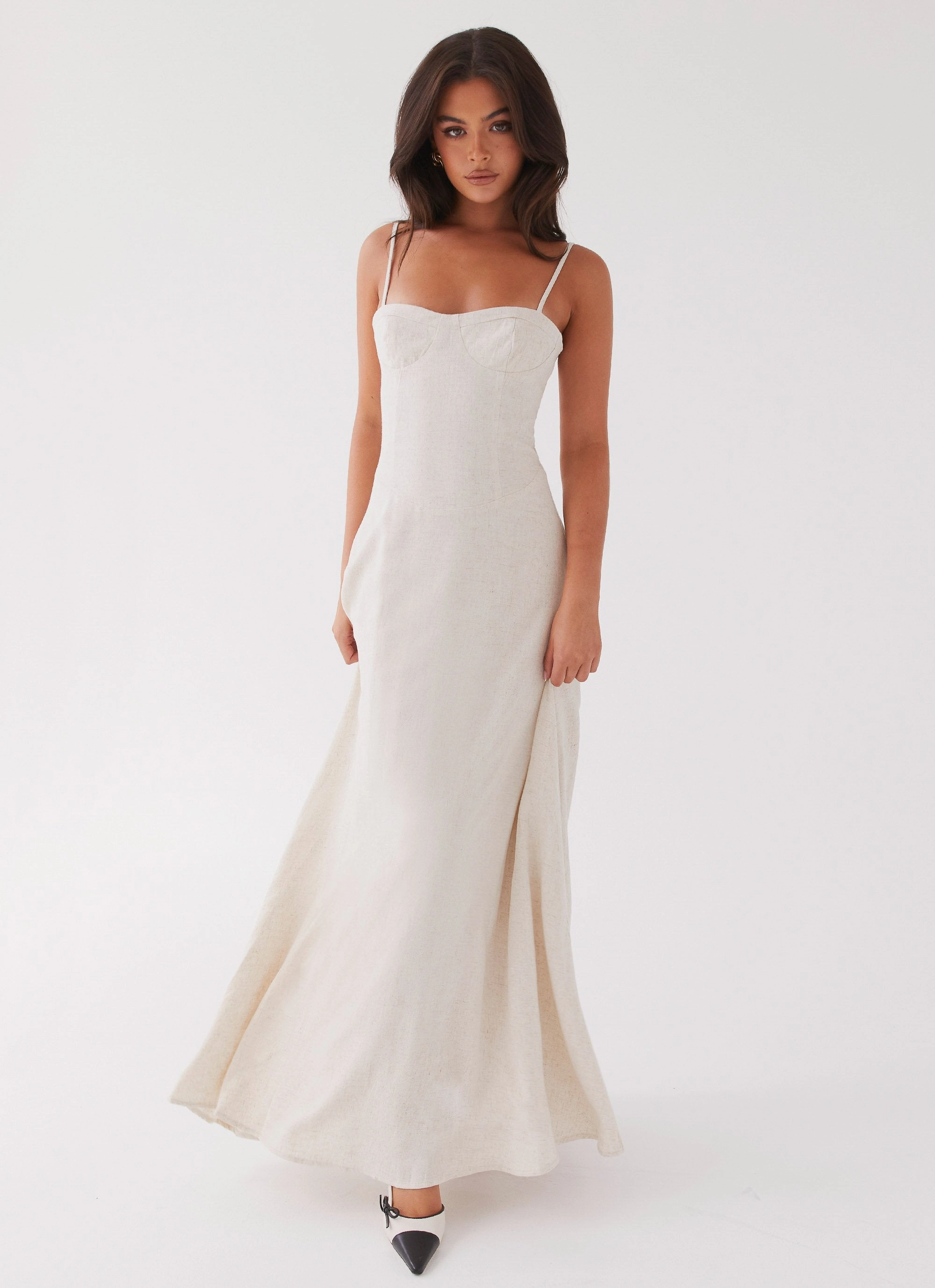 Flowing Texture Love Blend Angelina Linen Maxi Dress - Oatmeal