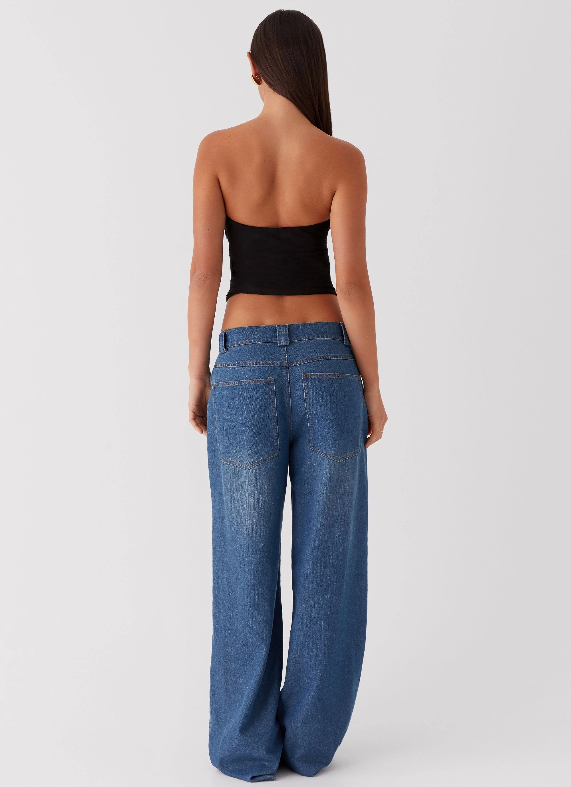 Sunlight Cascade Top - Black ThermalRegulation Curved Hem