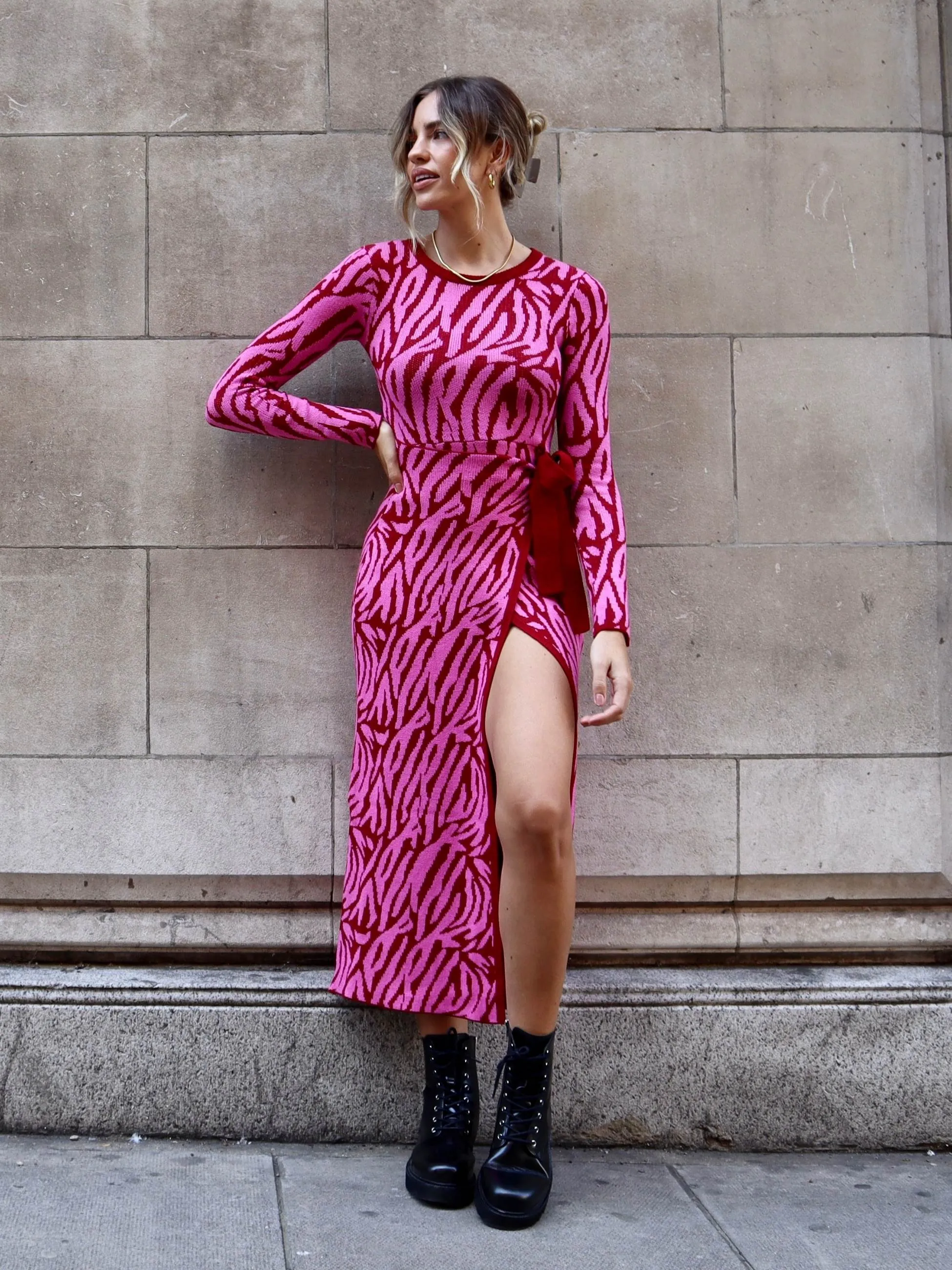 AS SEEN ON LORRAINE! Renee Zebra Jacquard Knitted Midaxi Dress / Pink Odor control Cold Comforted