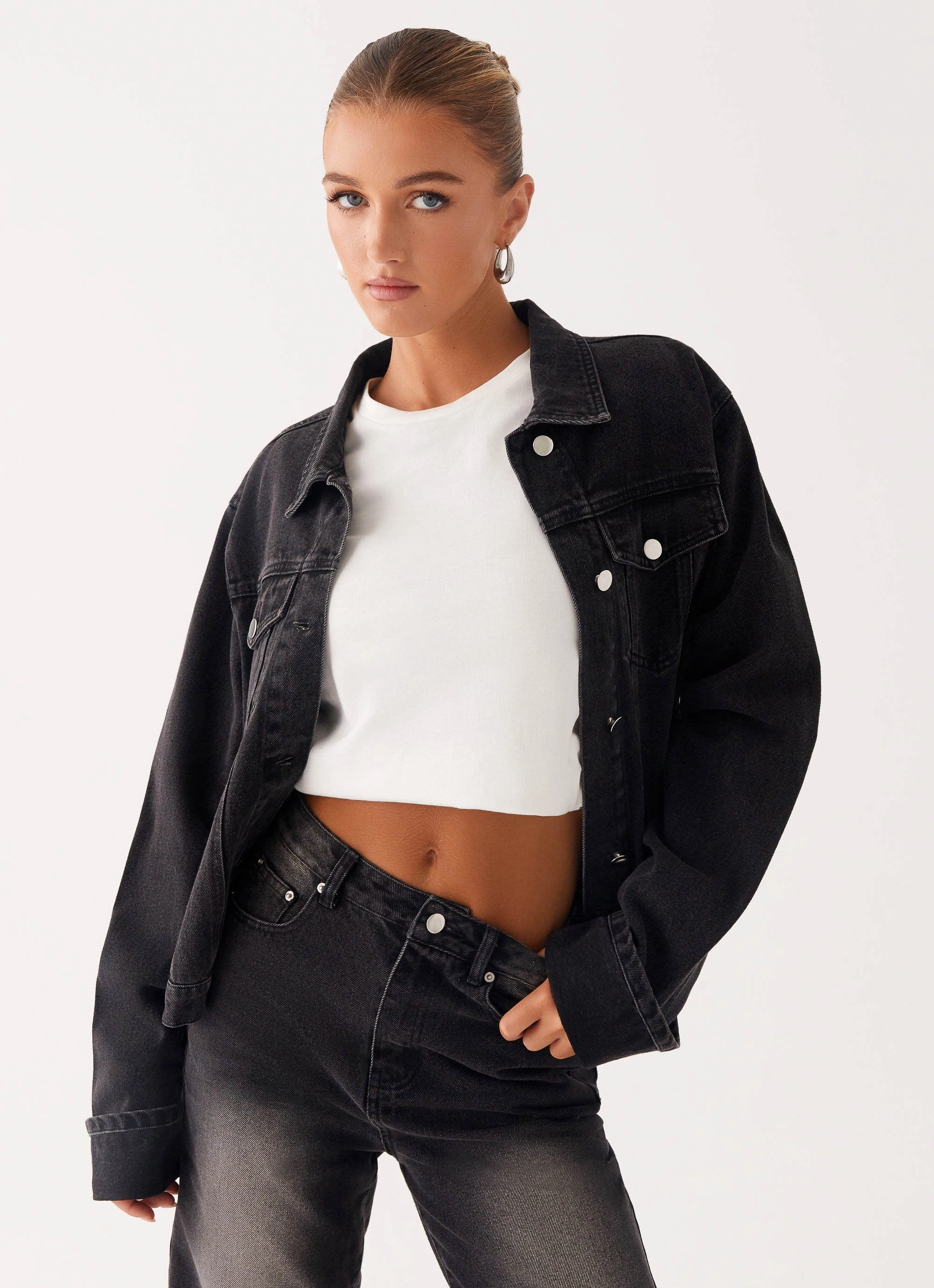 Airy Layer Fit Ventilation System Back Again Oversized Denim Jacket - Charcoal Wash