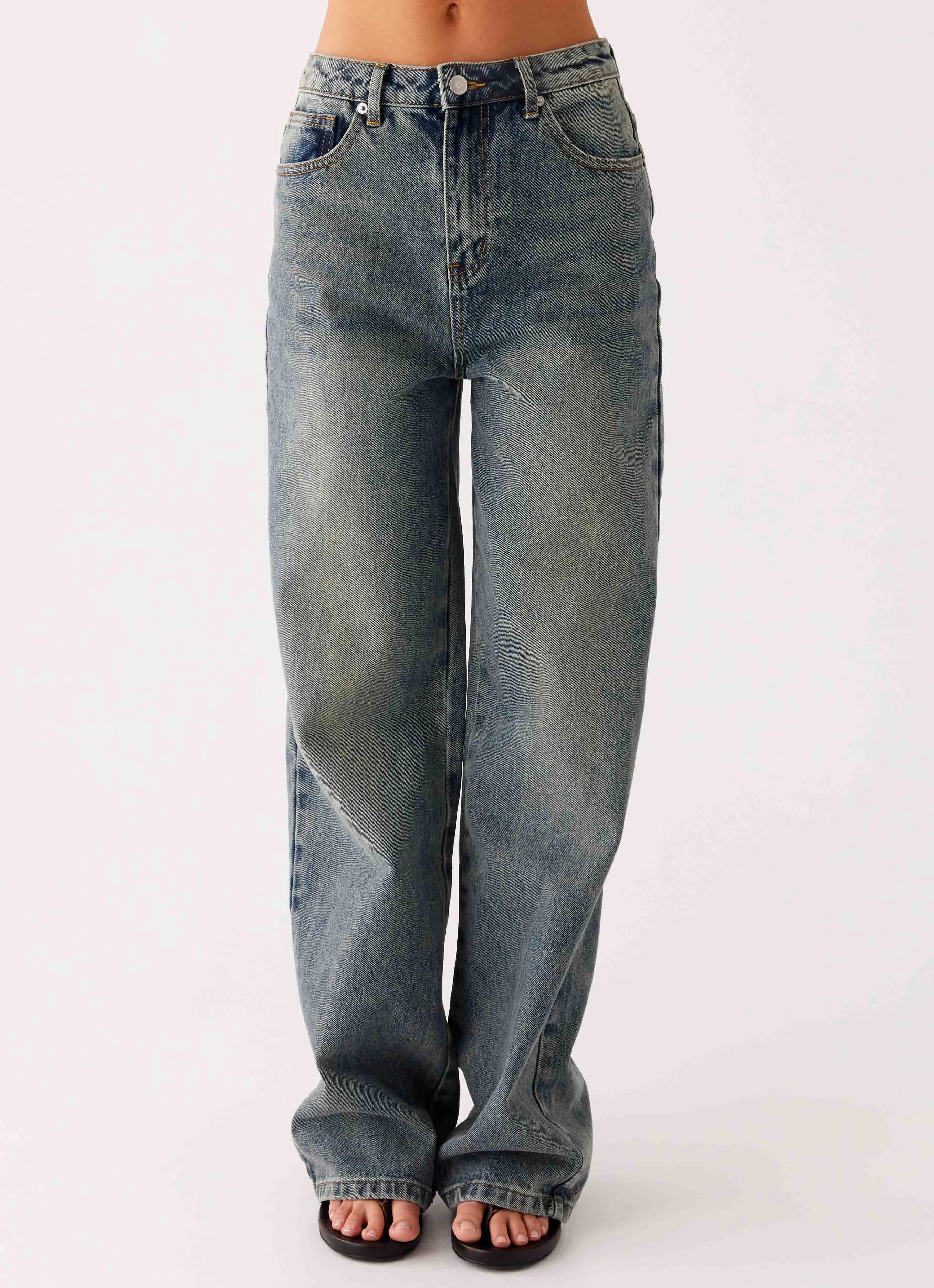 Everyday Ease Versatile Comfort Wear Back Again Straight Leg Denim Jeans - Dirty Wash