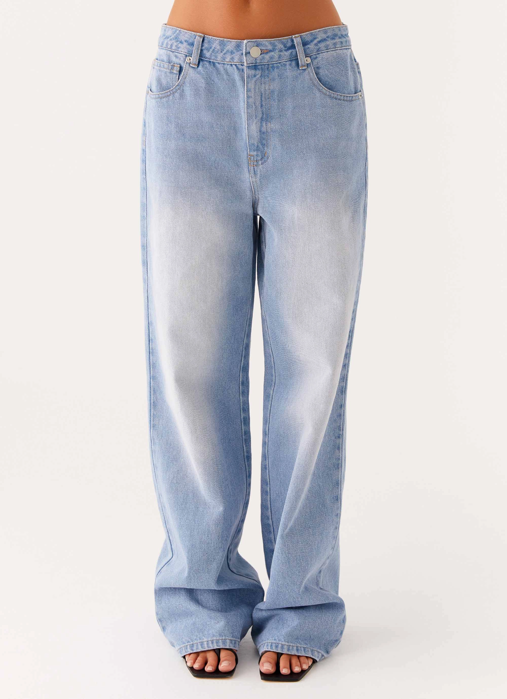 Urban Ready Back Again Straight Leg Denim Jeans - Light Wash Blue