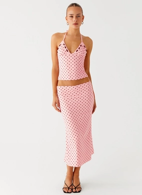 Soft Feel Ergonomic Cut Bahama Low Rise Midi Skirt - Strawberry Dot
