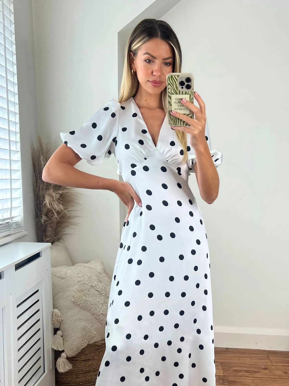 Belle Tie Back Midi Dress / Mono Side-Pocket