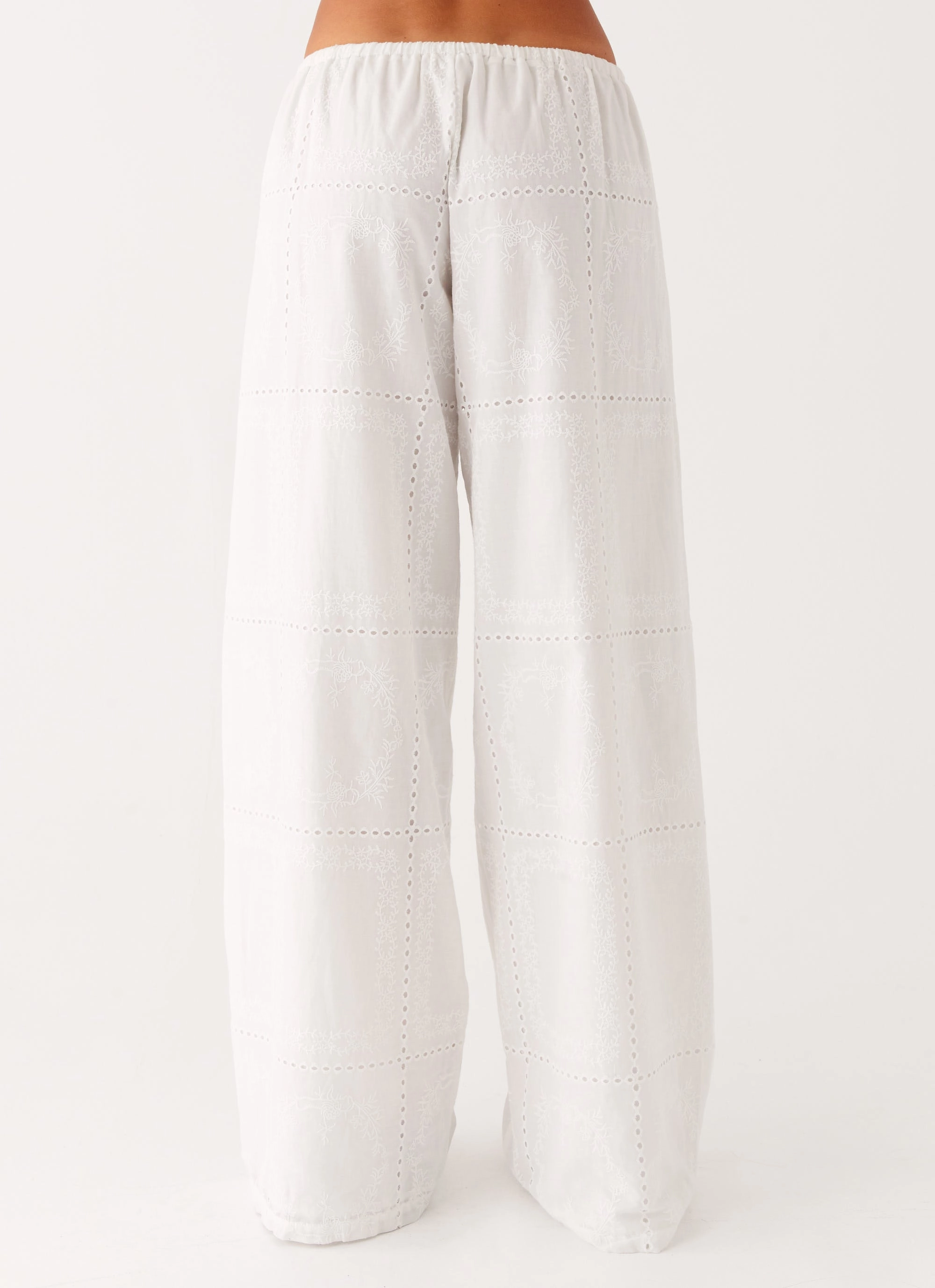 Bille Low Rise Pants - White Cozy Touch