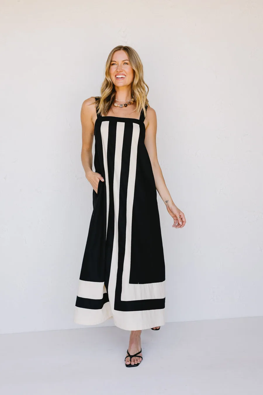 Binnie Dress Anniversary-Event Timeless Soft