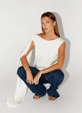 Mojito Cowl Top - Ivory Flexible Ribbed Cuffs
