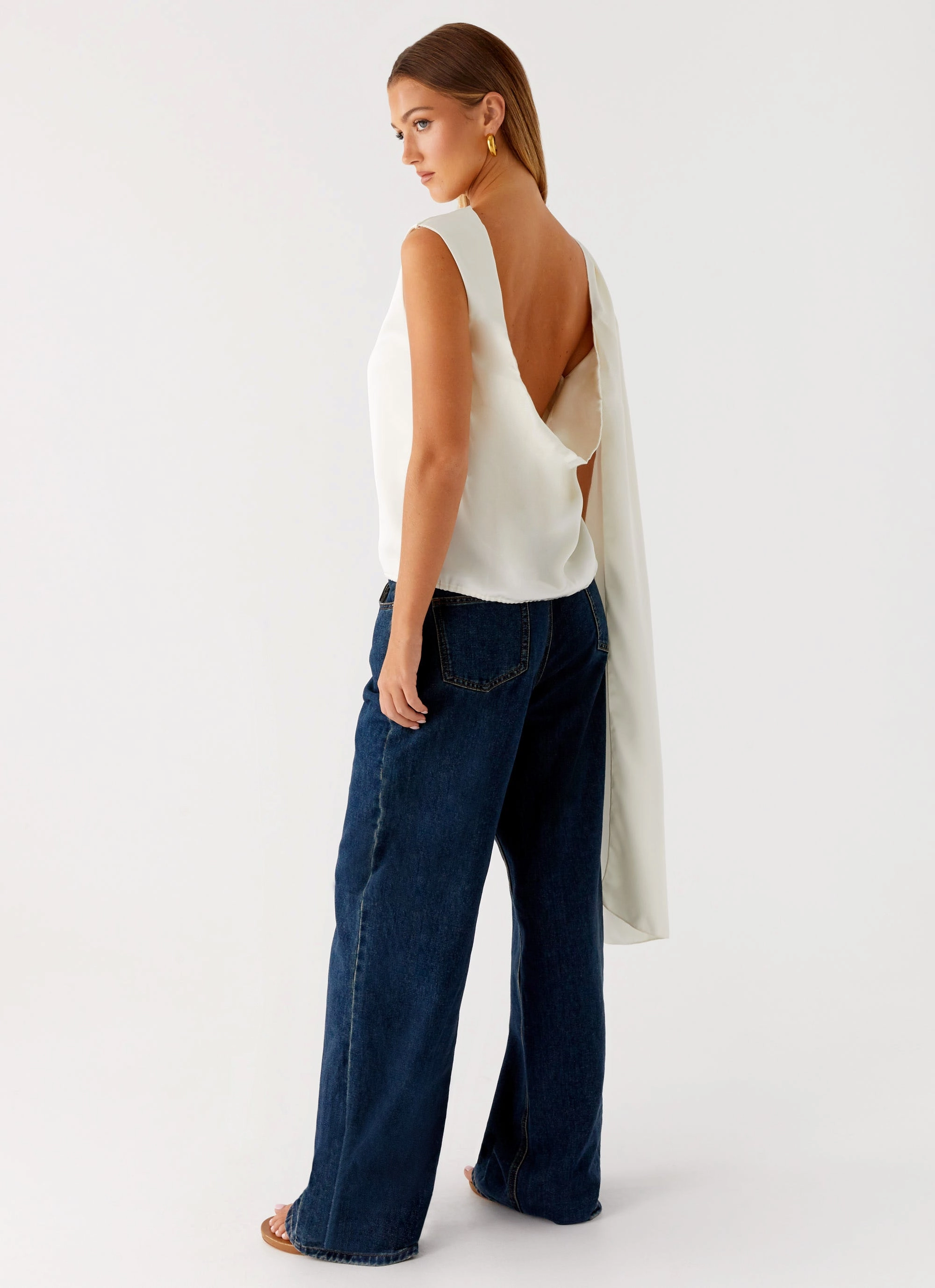 Mojito Cowl Top - Ivory UV protection coating Shape Retention Fabric