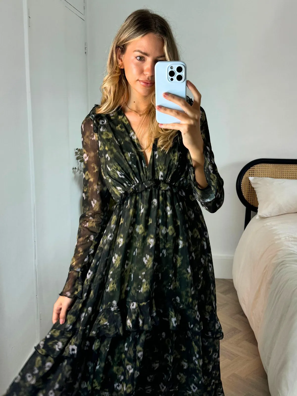 Texture Style Birdie Frill Tie Back Dress / Blurred Khaki Floral