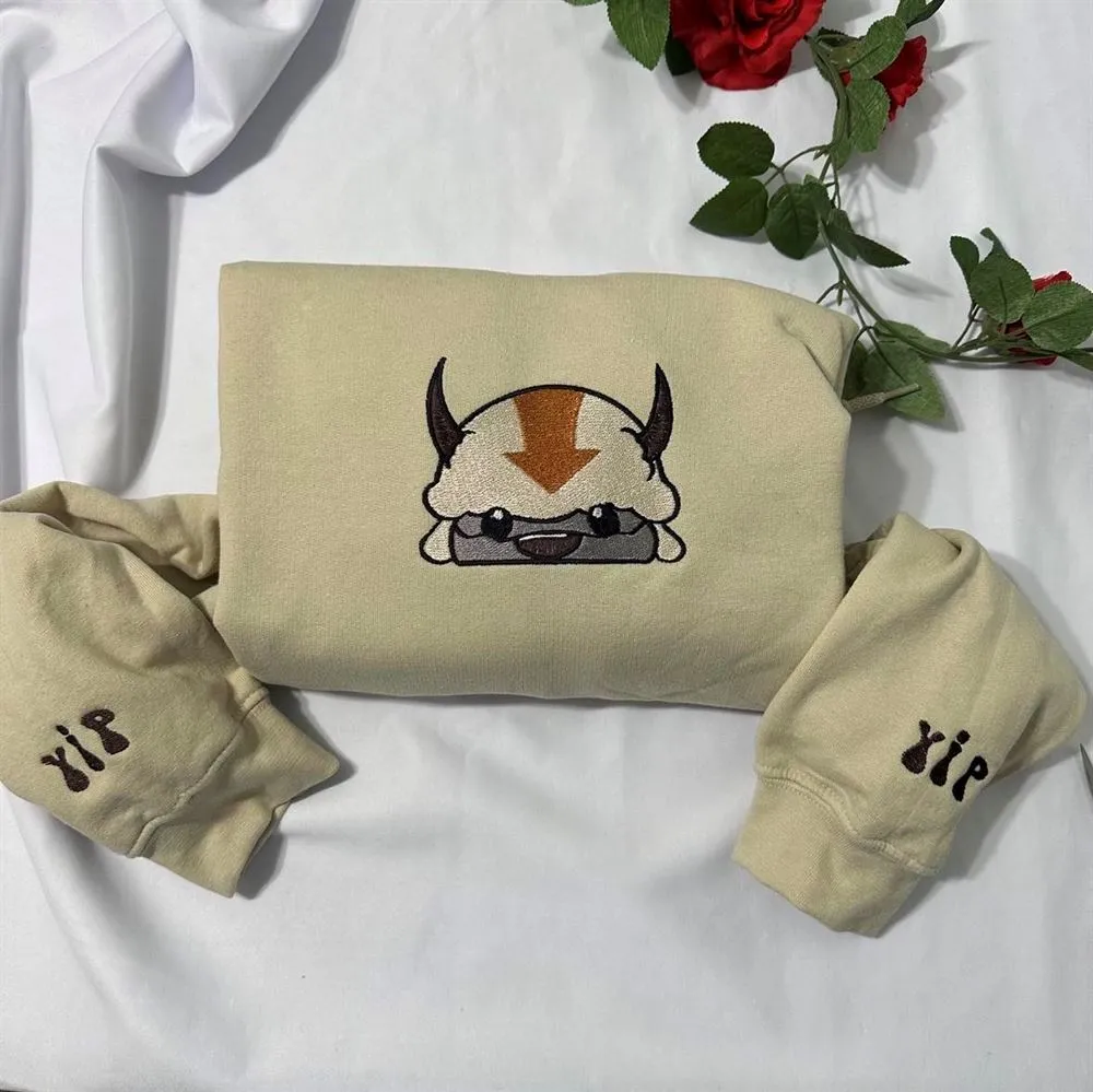Bison Women's Embroidered Sweatshirts