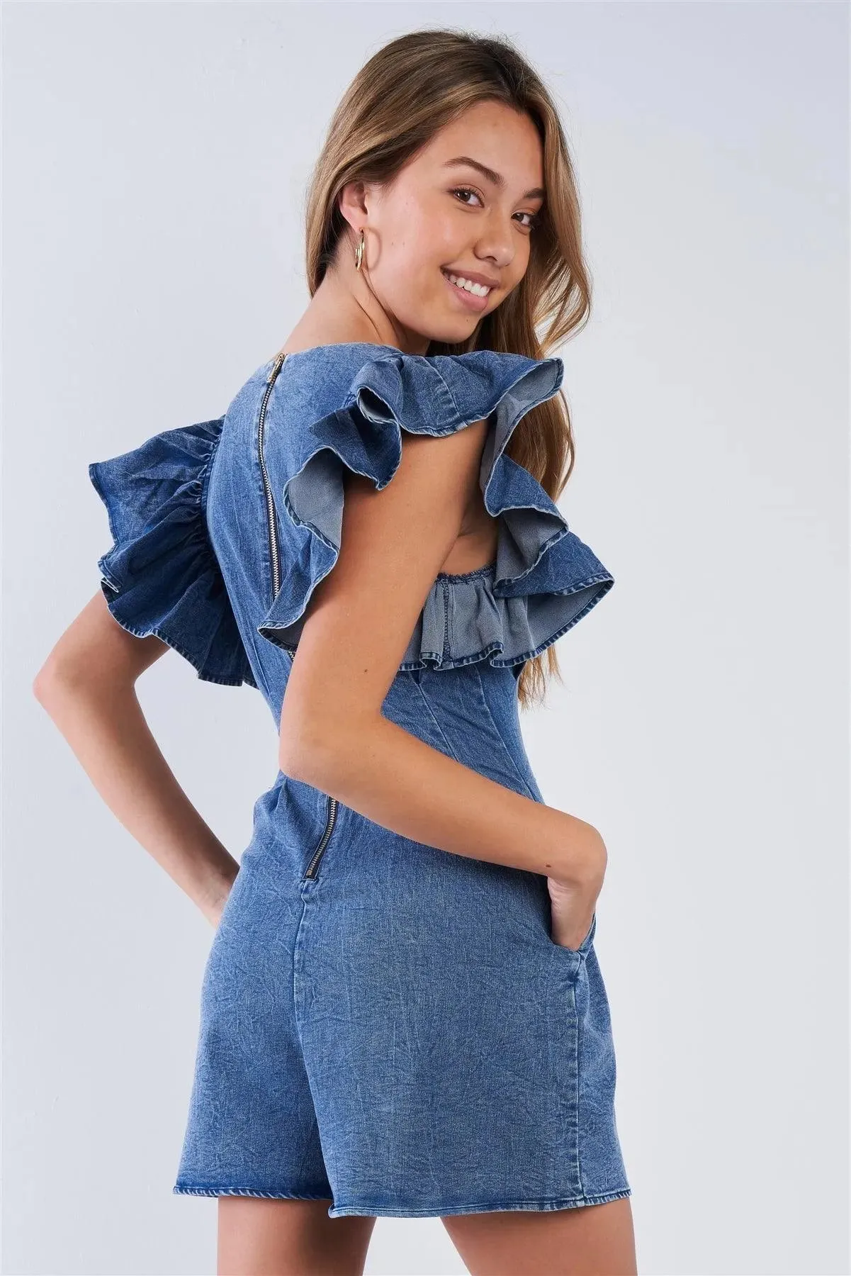 Blue-Denim Dramatic Ruffle Romper /2-2-2