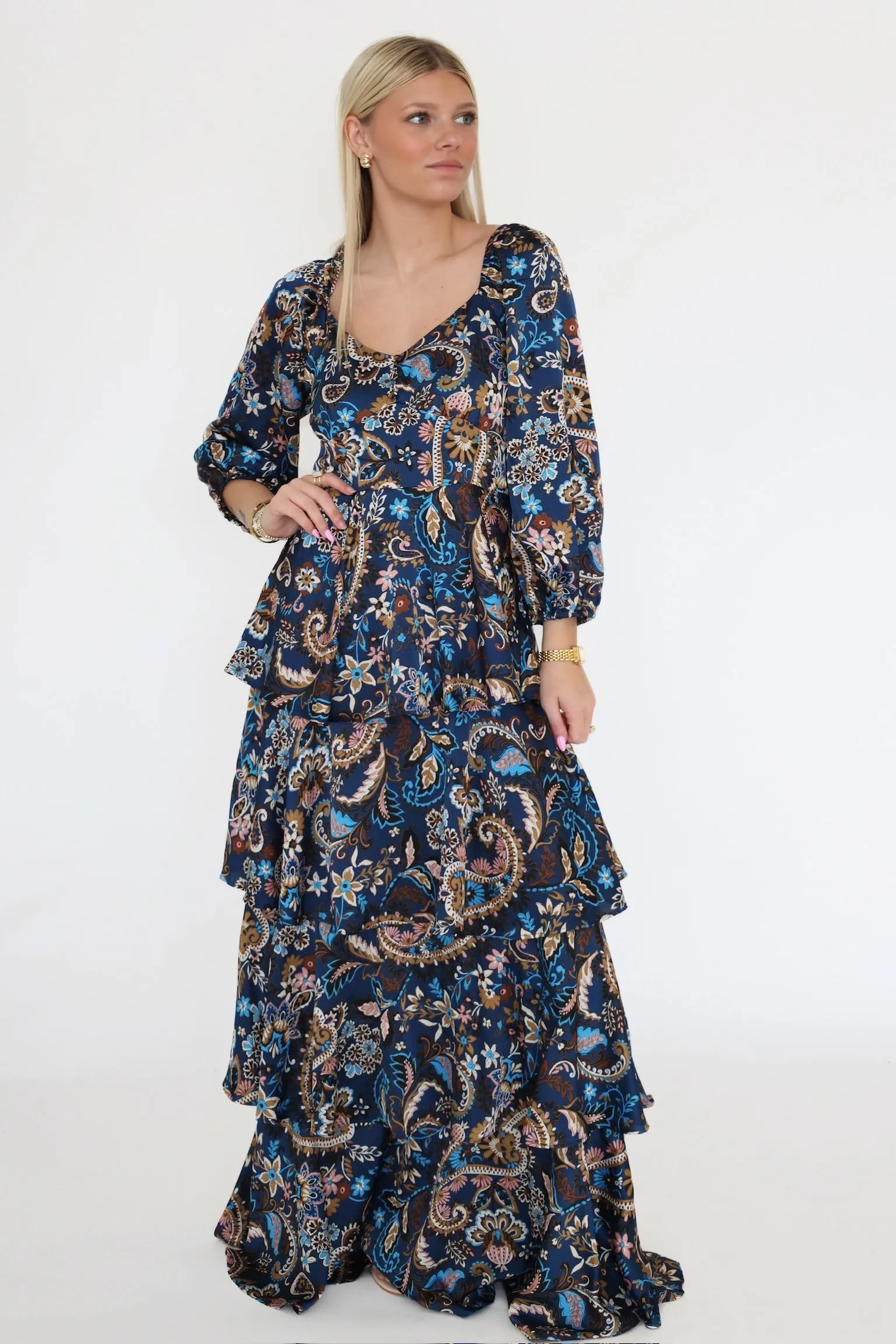 Queen Of The South Dress Floating Shape