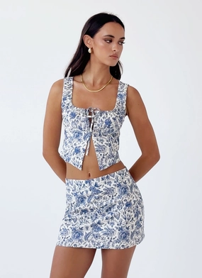 Non Irritating Texture raw hem Take Me Away Mini Skirt - Blue Paisley