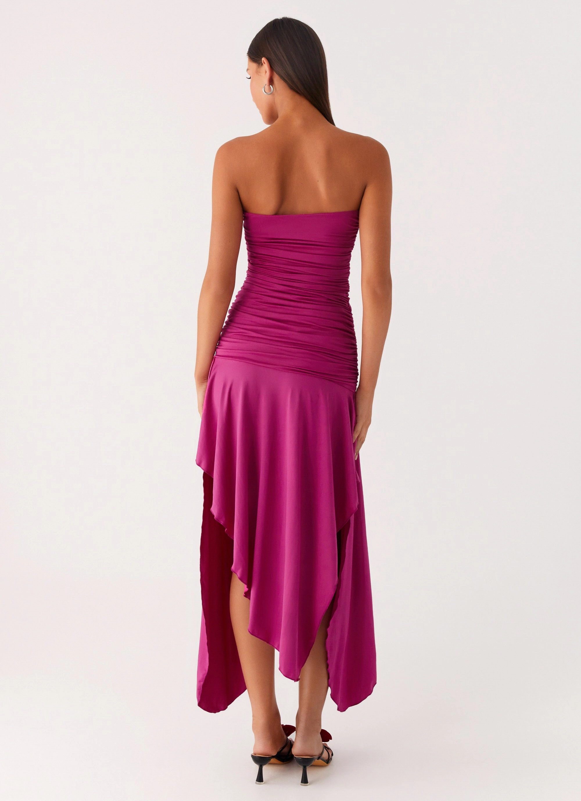Edgy vibes Tiered-Skirt Ora Strapless Maxi Dress - Fuchsia