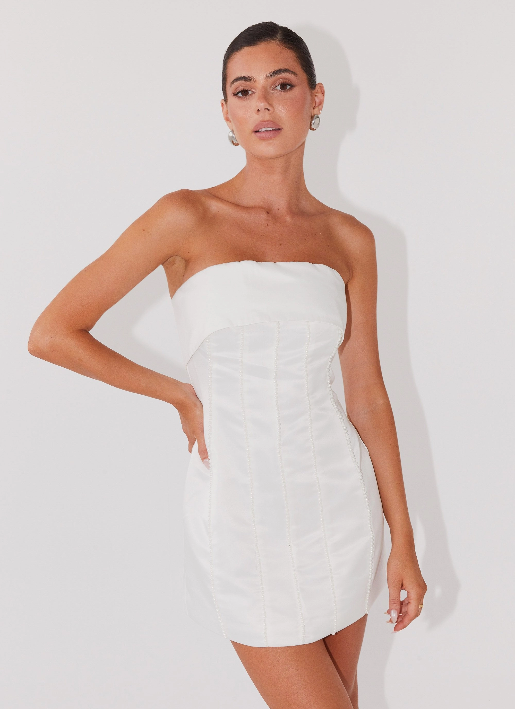 Relaxed Fit Look Bombshell Tube Mini Dress - White Pearl