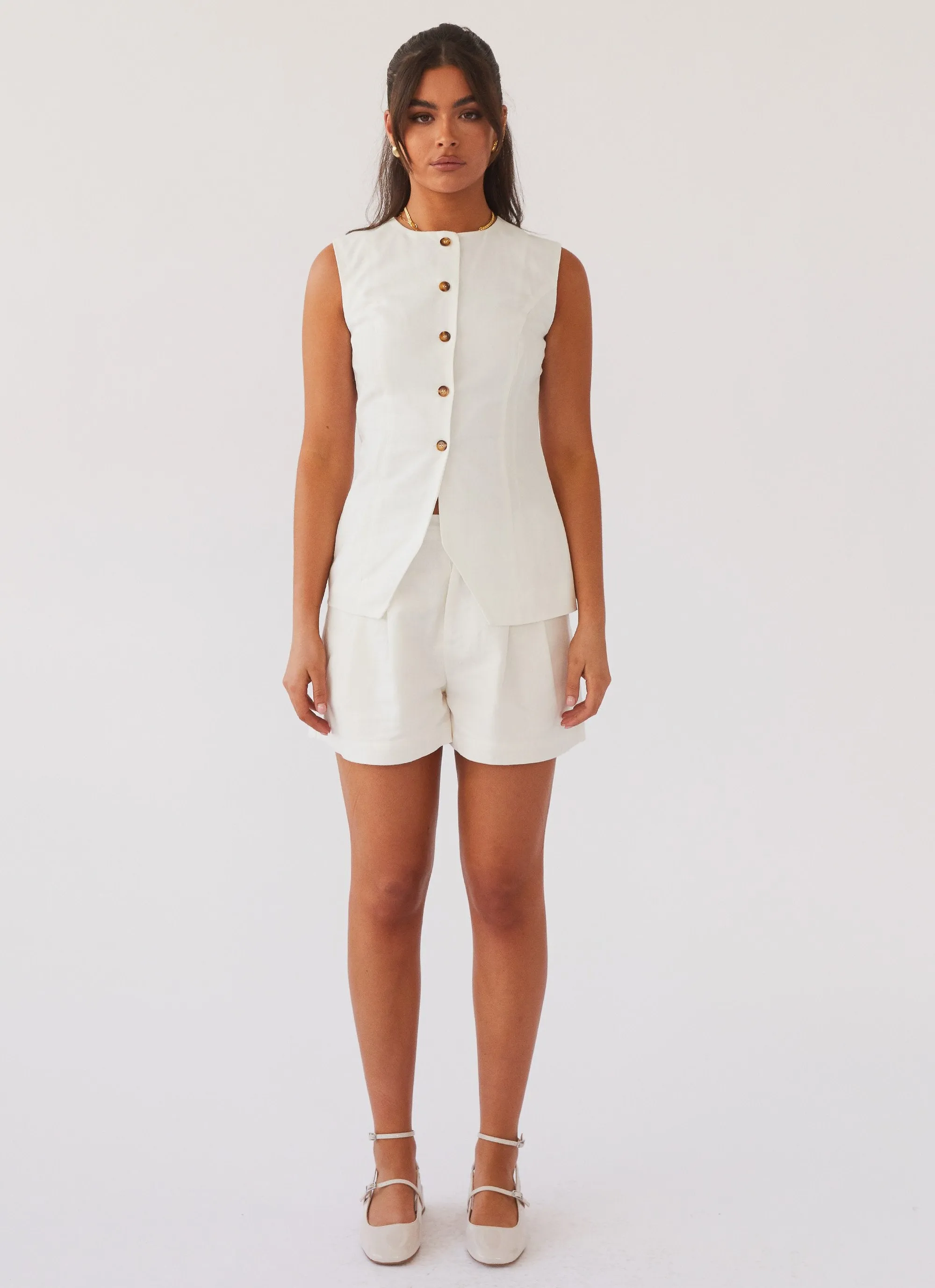 AntiPilling Surface Cozy Layer Born For Bordeaux Linen Vest - White