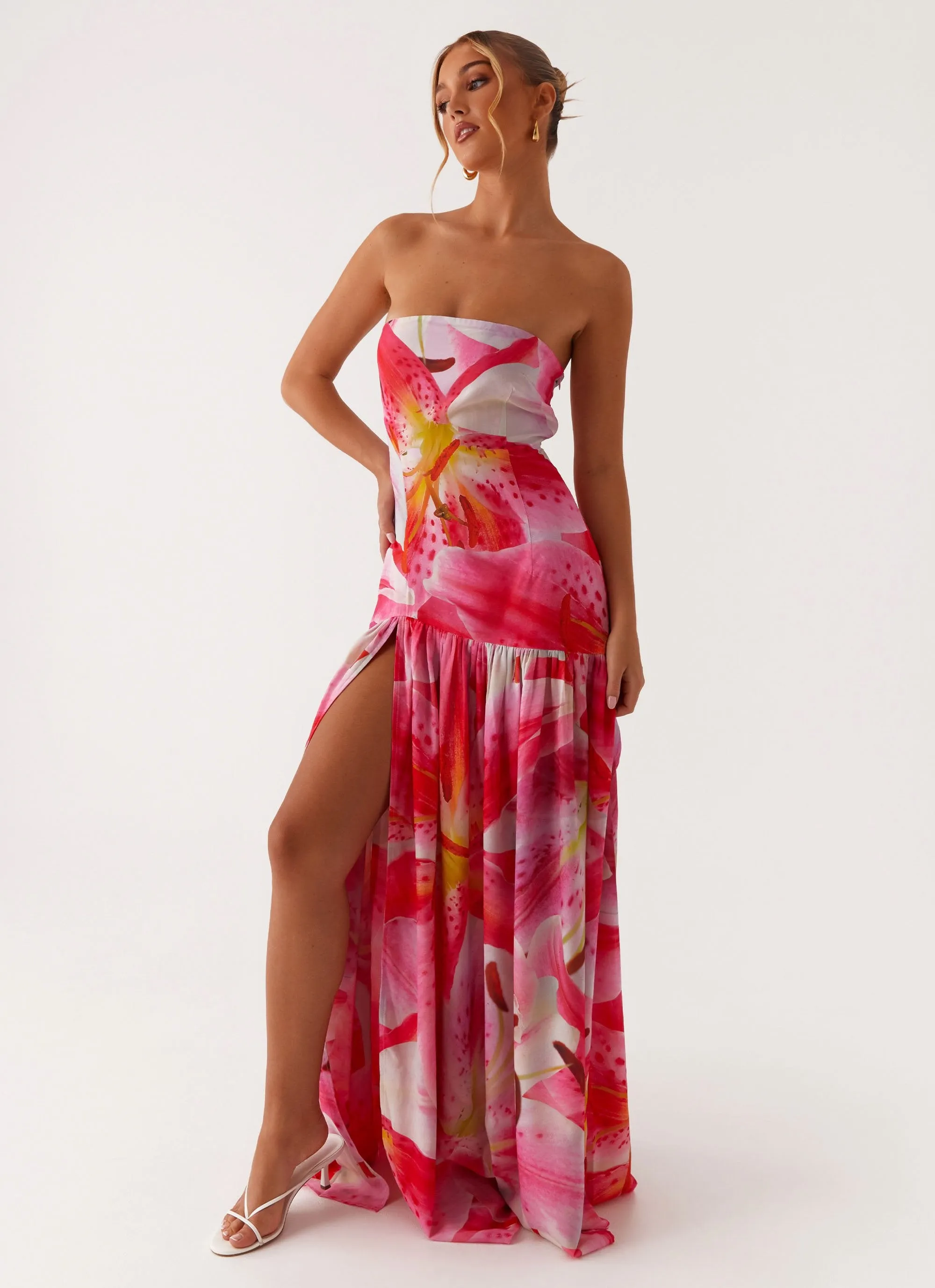 Weekend Feel Simple Form Eden Strapless Maxi Dress - White Pink Lilly