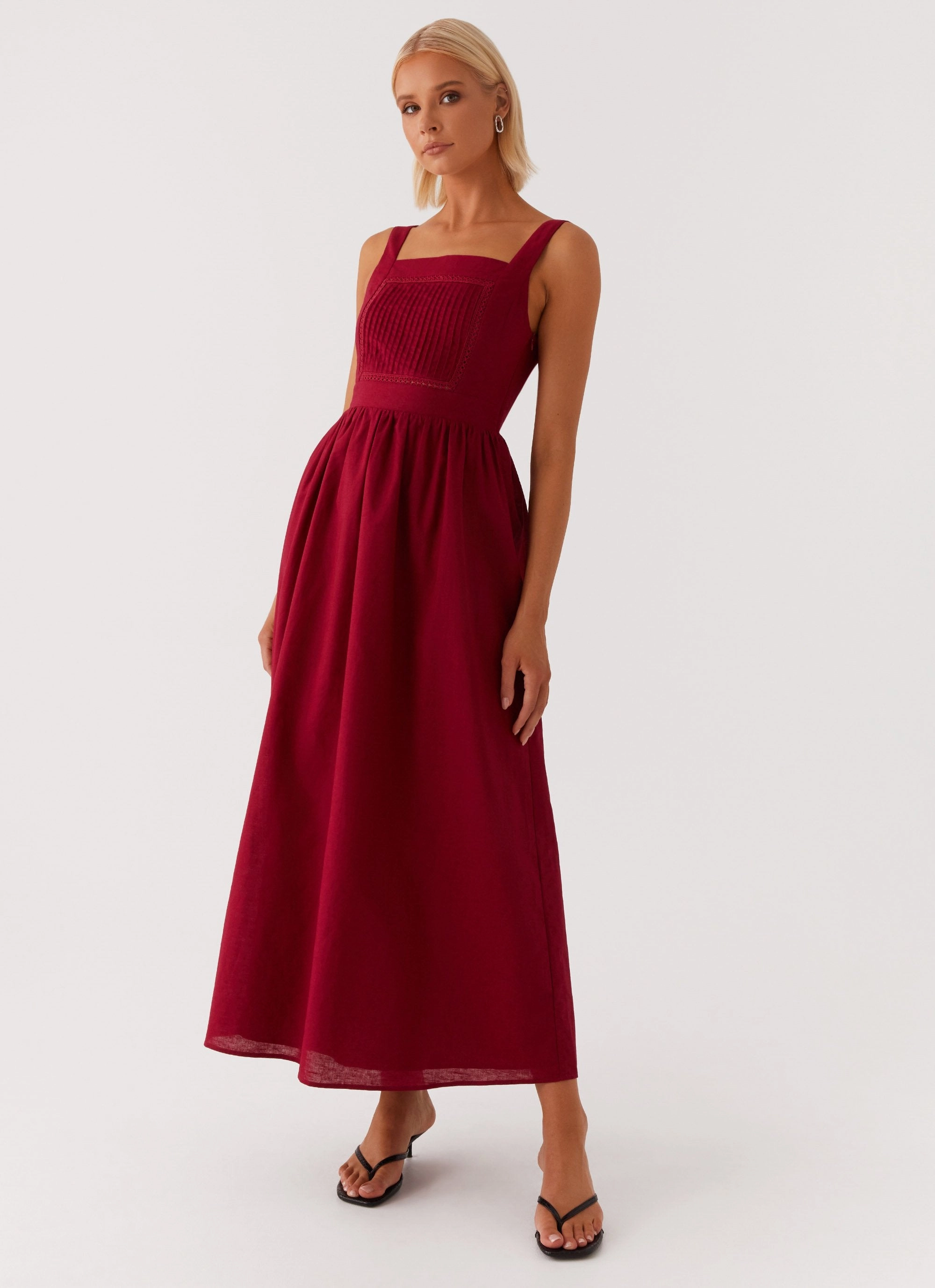 Brylin Linen Midi Dress - Red Refined fit