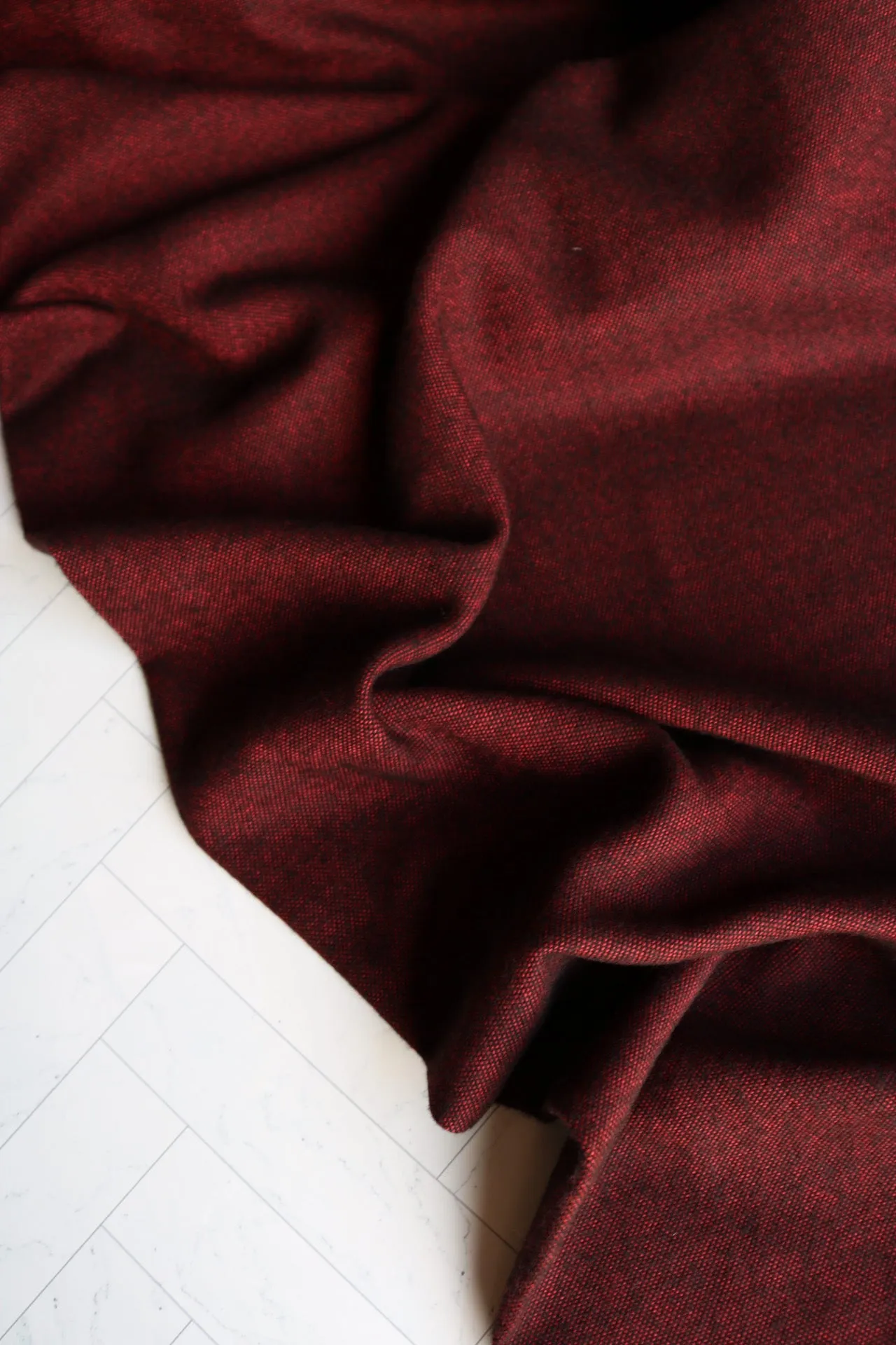 Burgundy | Seawool Tweed Flannel | Robert Kaufman