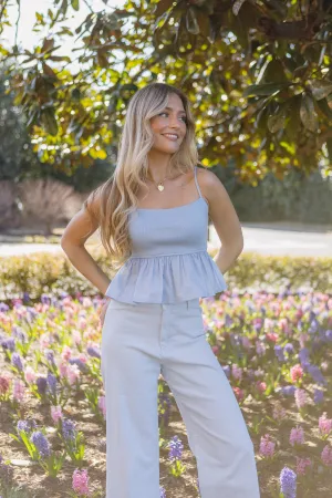 Buttonless Closure Caliente Tank Top