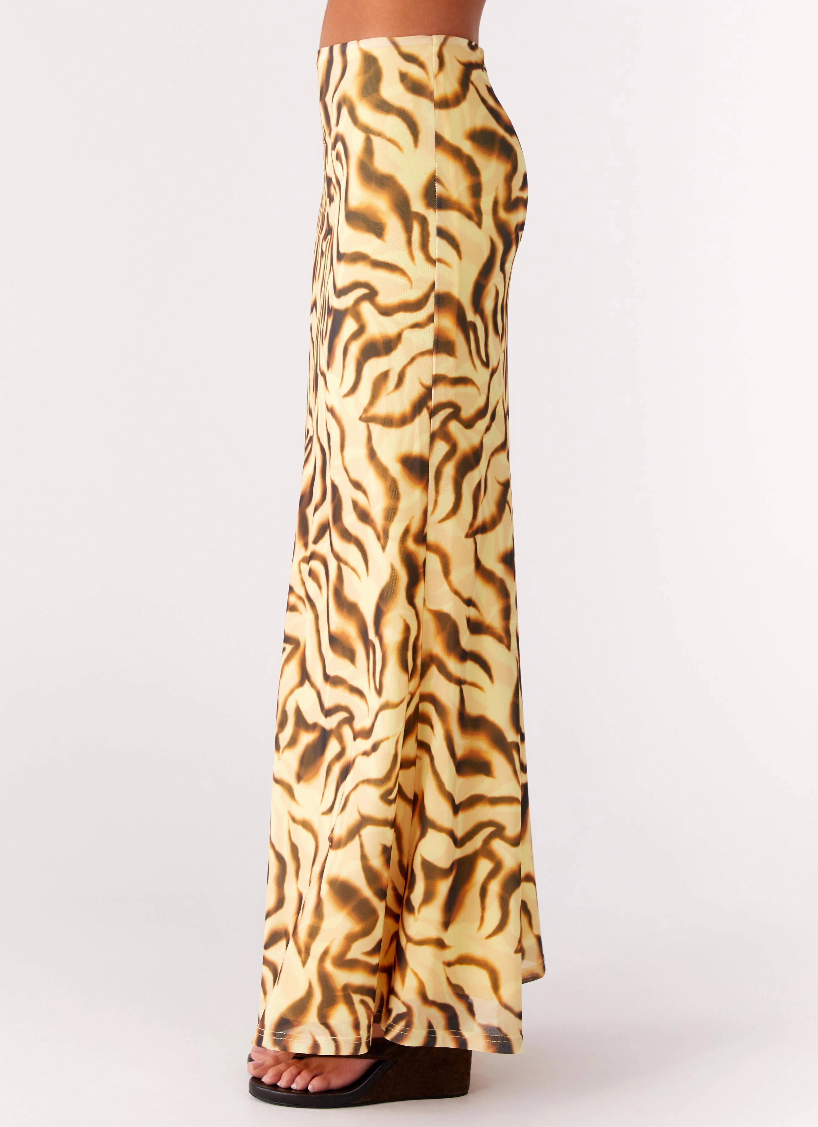 Lightweight Design Call Me Low Rise Maxi Skirt - Yellow Zebra