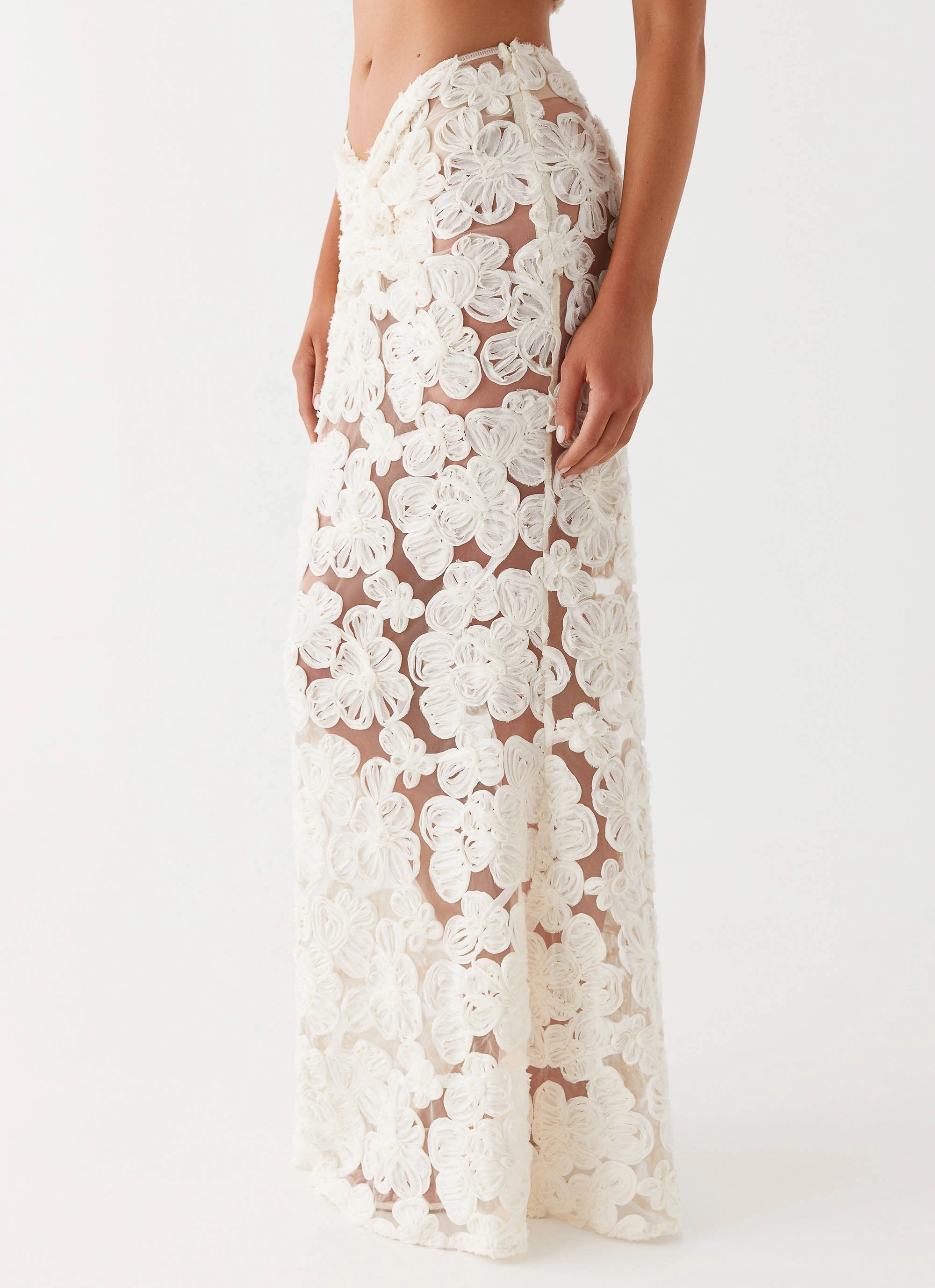 Ventilated Slits Fiorella Floret Maxi Skirt - Ivory