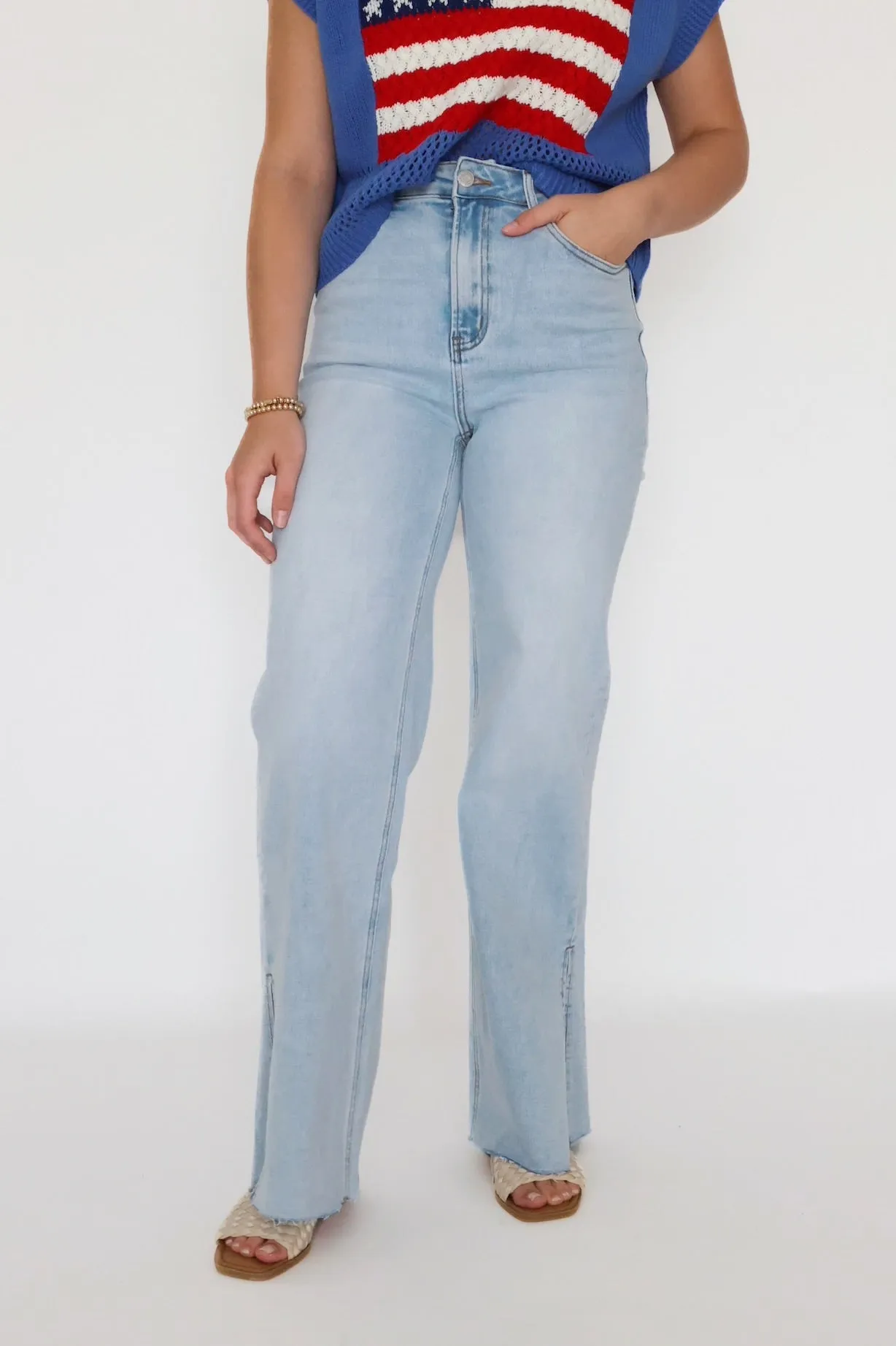 Relaxed Cut StaticResistantMaterial Candice  Jeans
