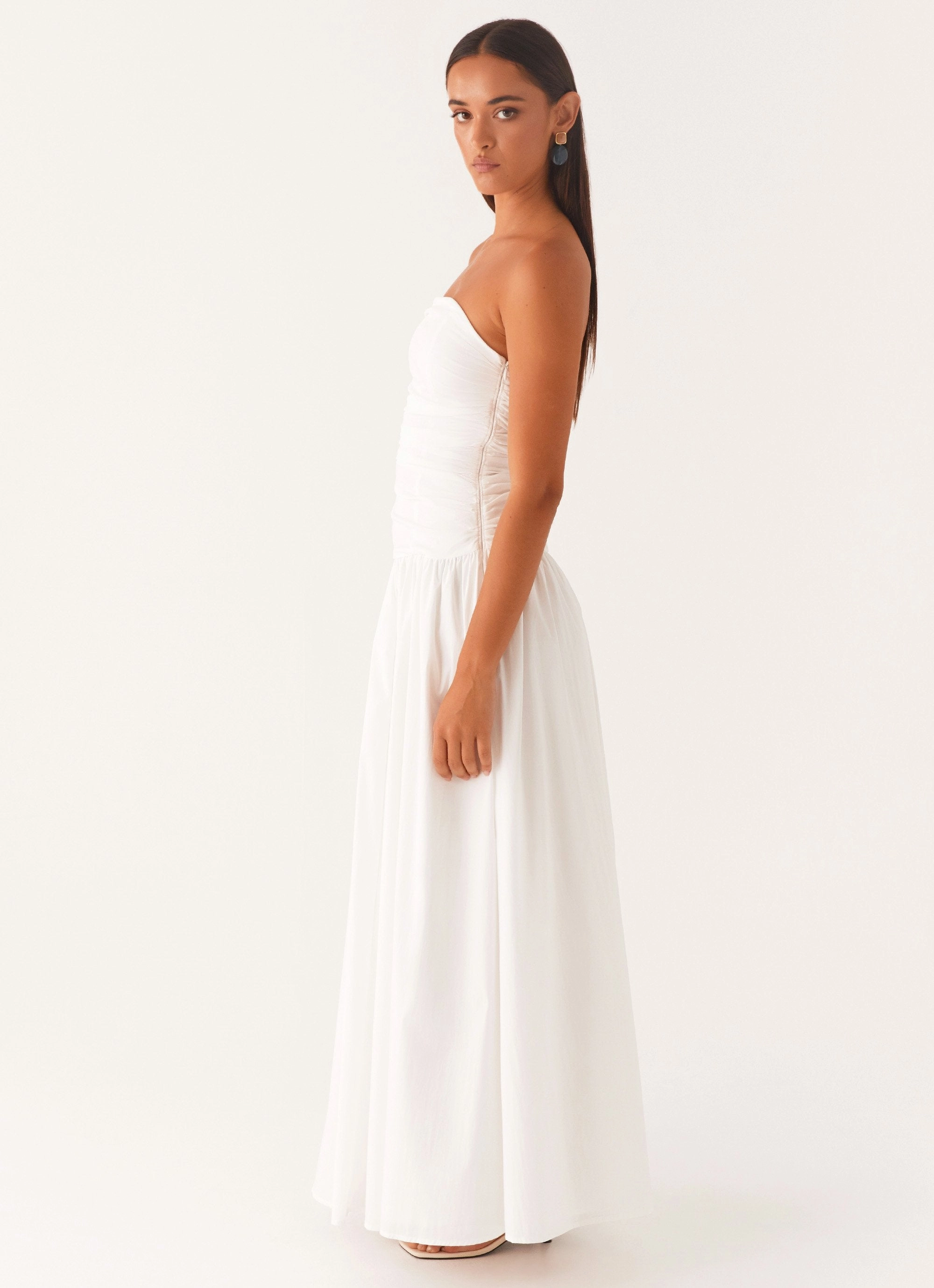 Sleek Layer Mid Fit Carmel Maxi Dress - White