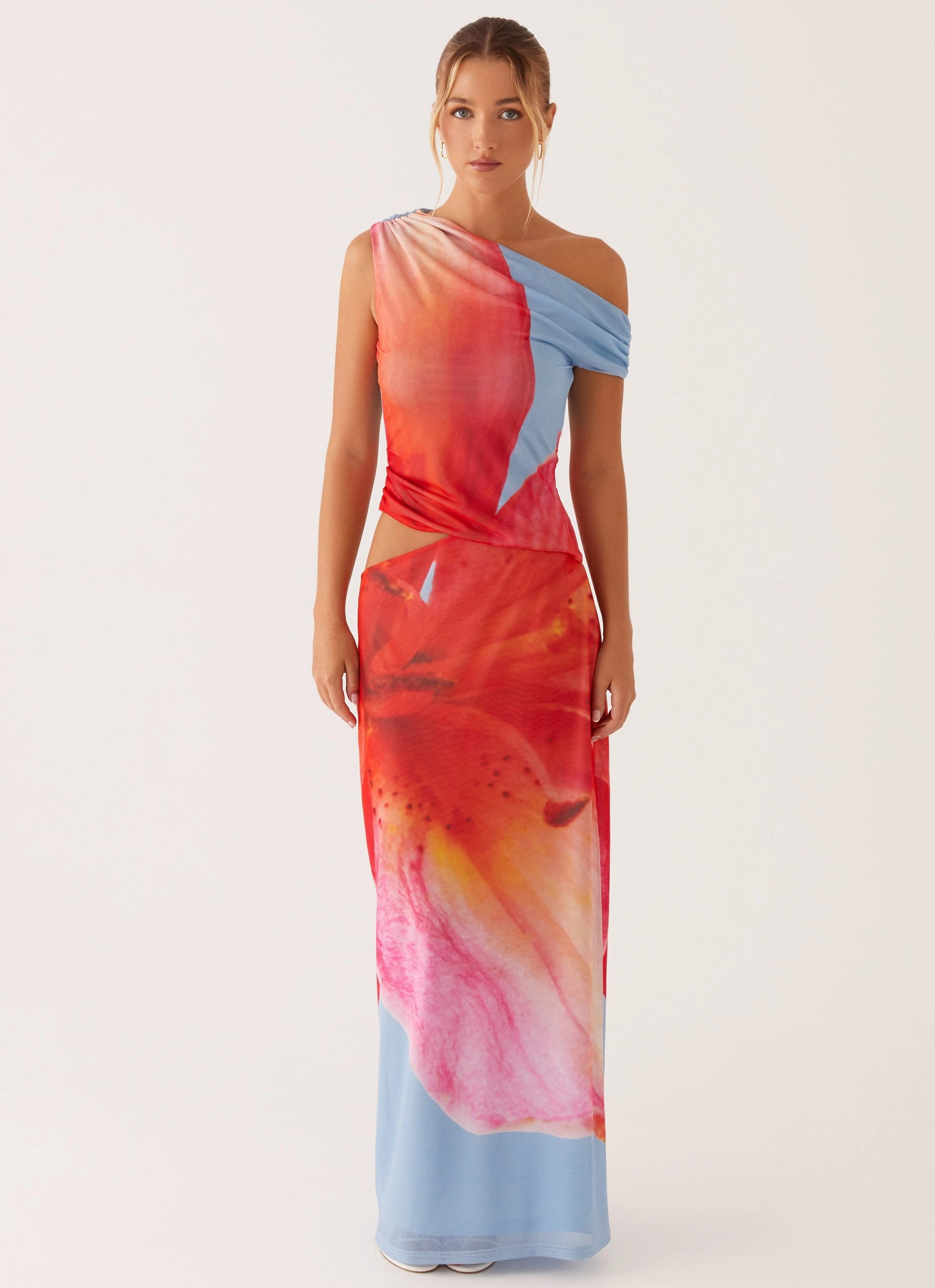 Santa Monica Maxi Dress - Blue Floral Classy Look Effortless Layering