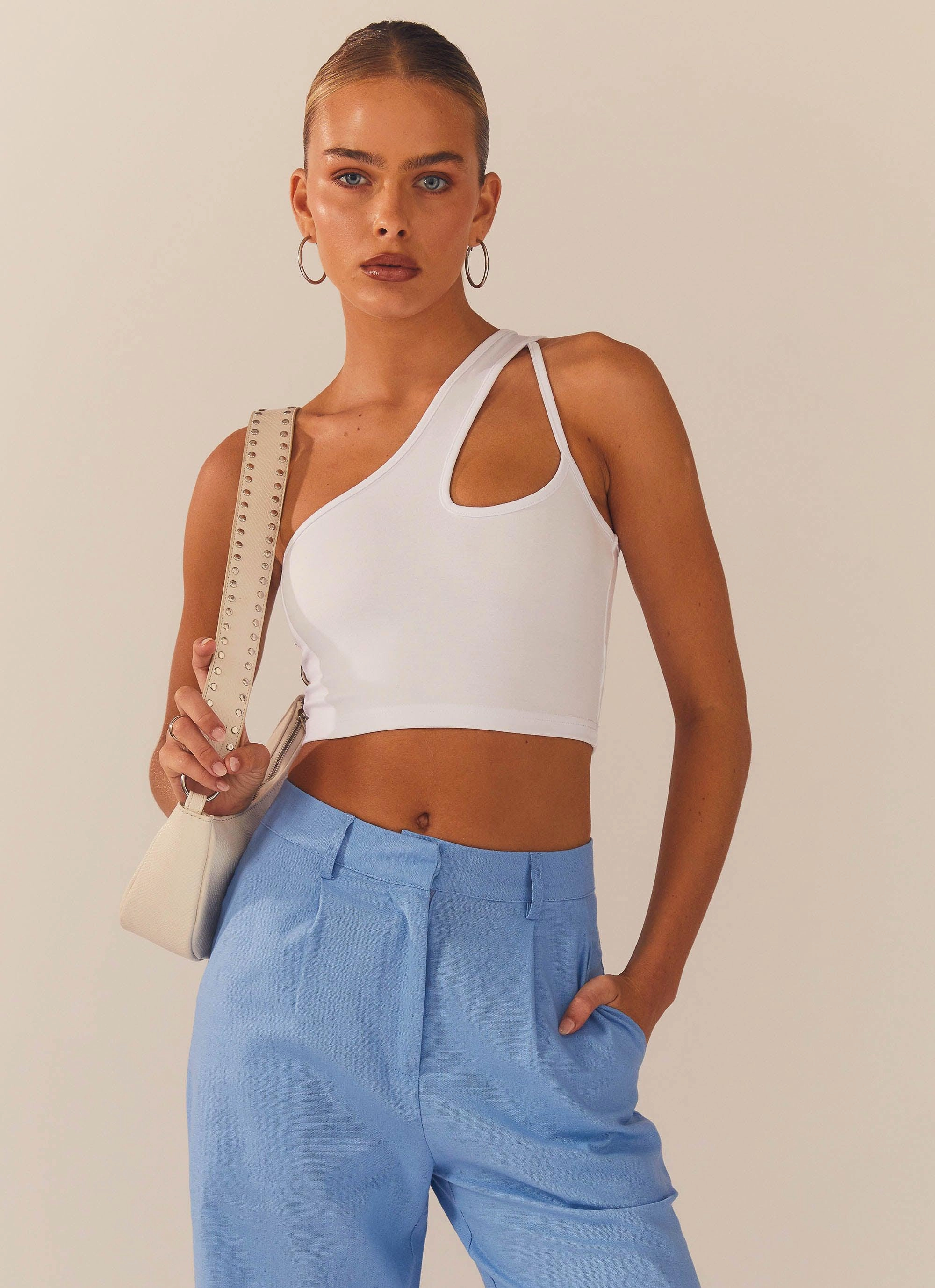 UltraFineMesh Cedar Crop Top - White
