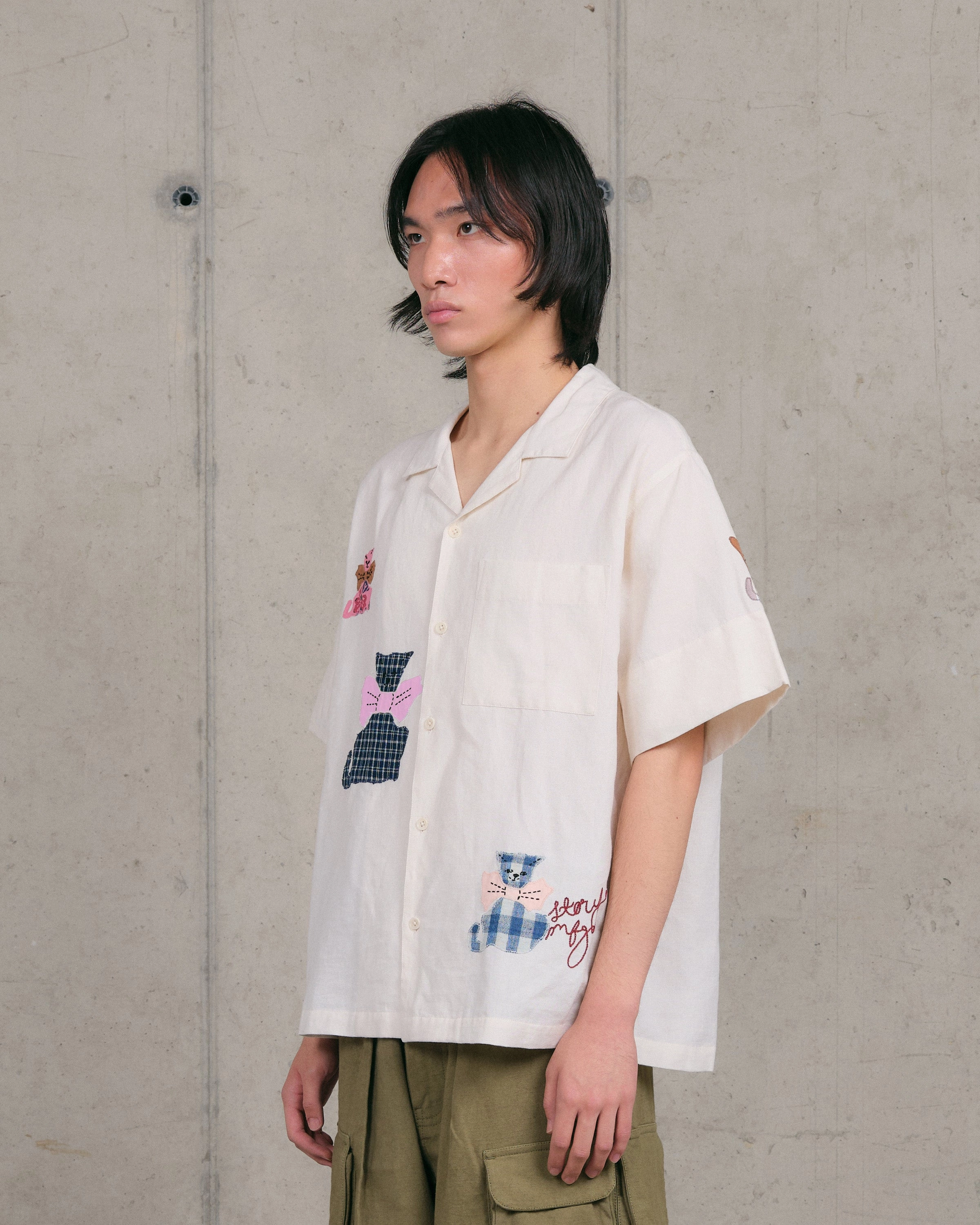 Greetings Shirt SS - Ecru Tales Fashion-forward day dress Fit Mood