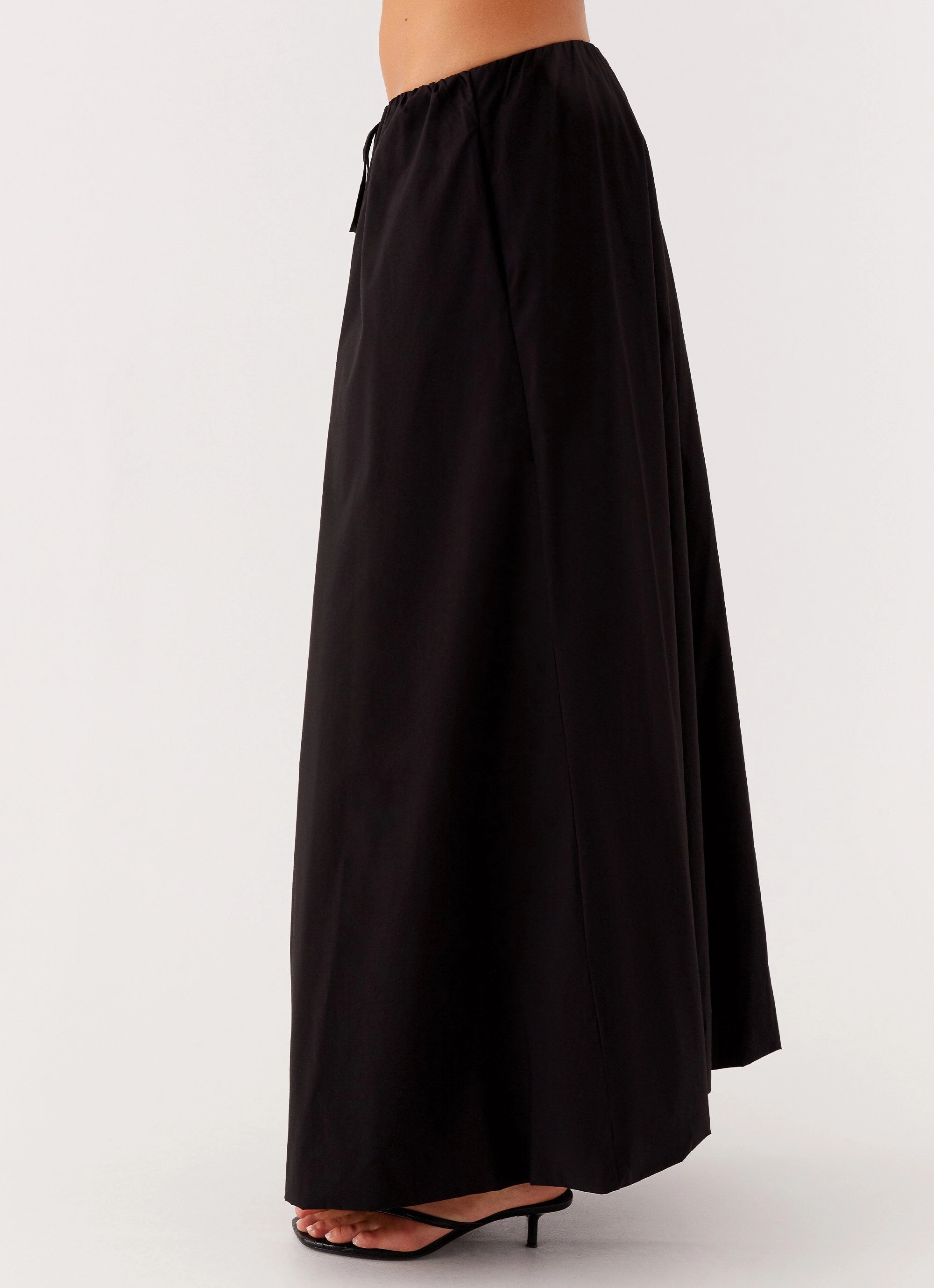 Cheryl Maxi Skirt - Black Neutral palette