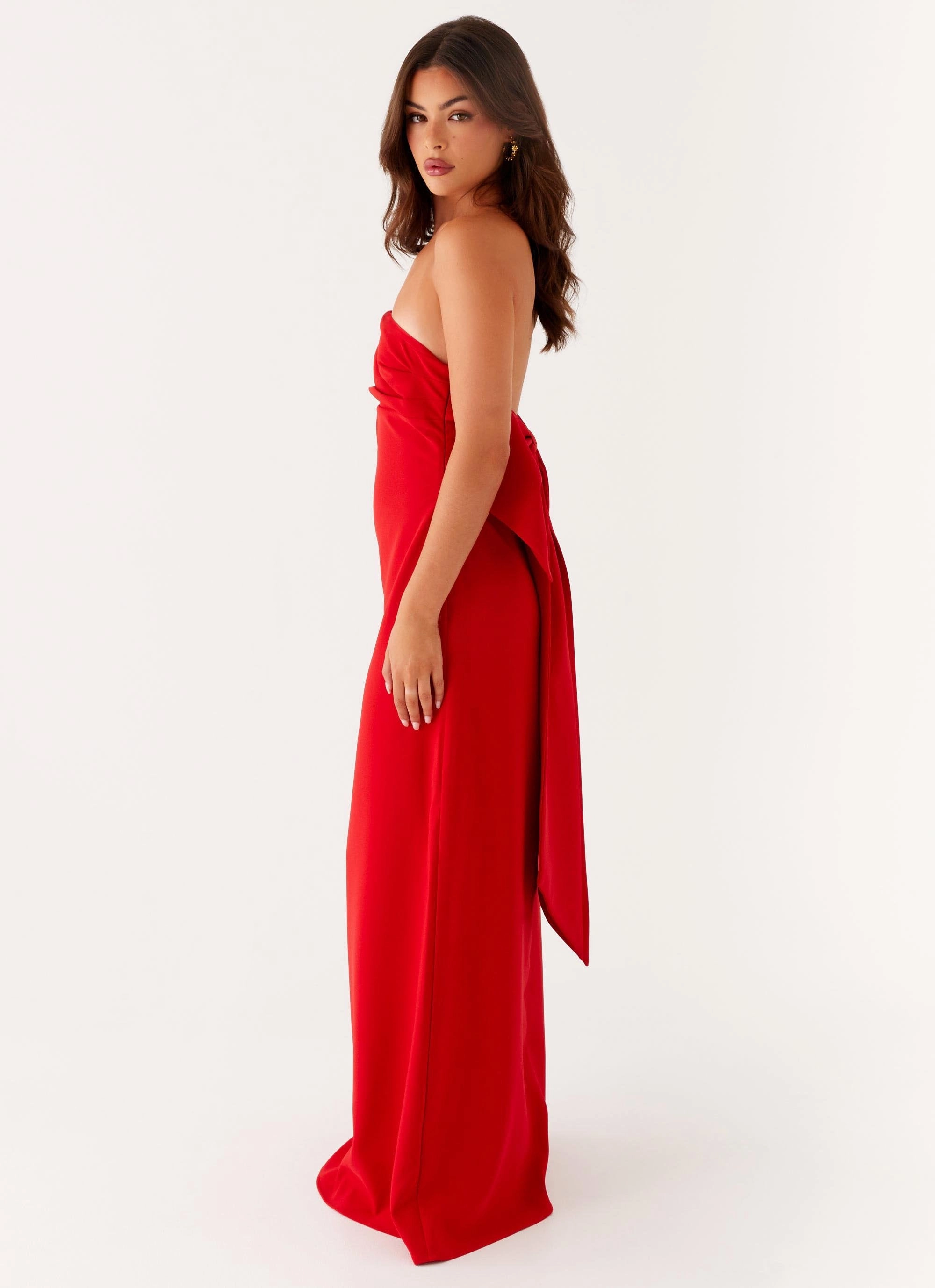 Soft Appeal Classic structured dress Meredith Maxi Dress - Red