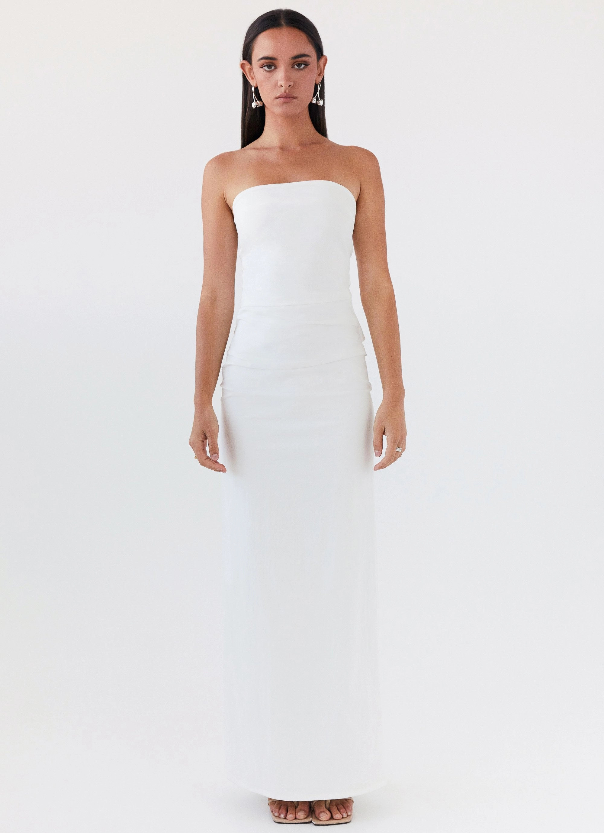 Danielle Strapless Maxi Dress - White Chilly Comfort Wear Pose Glow