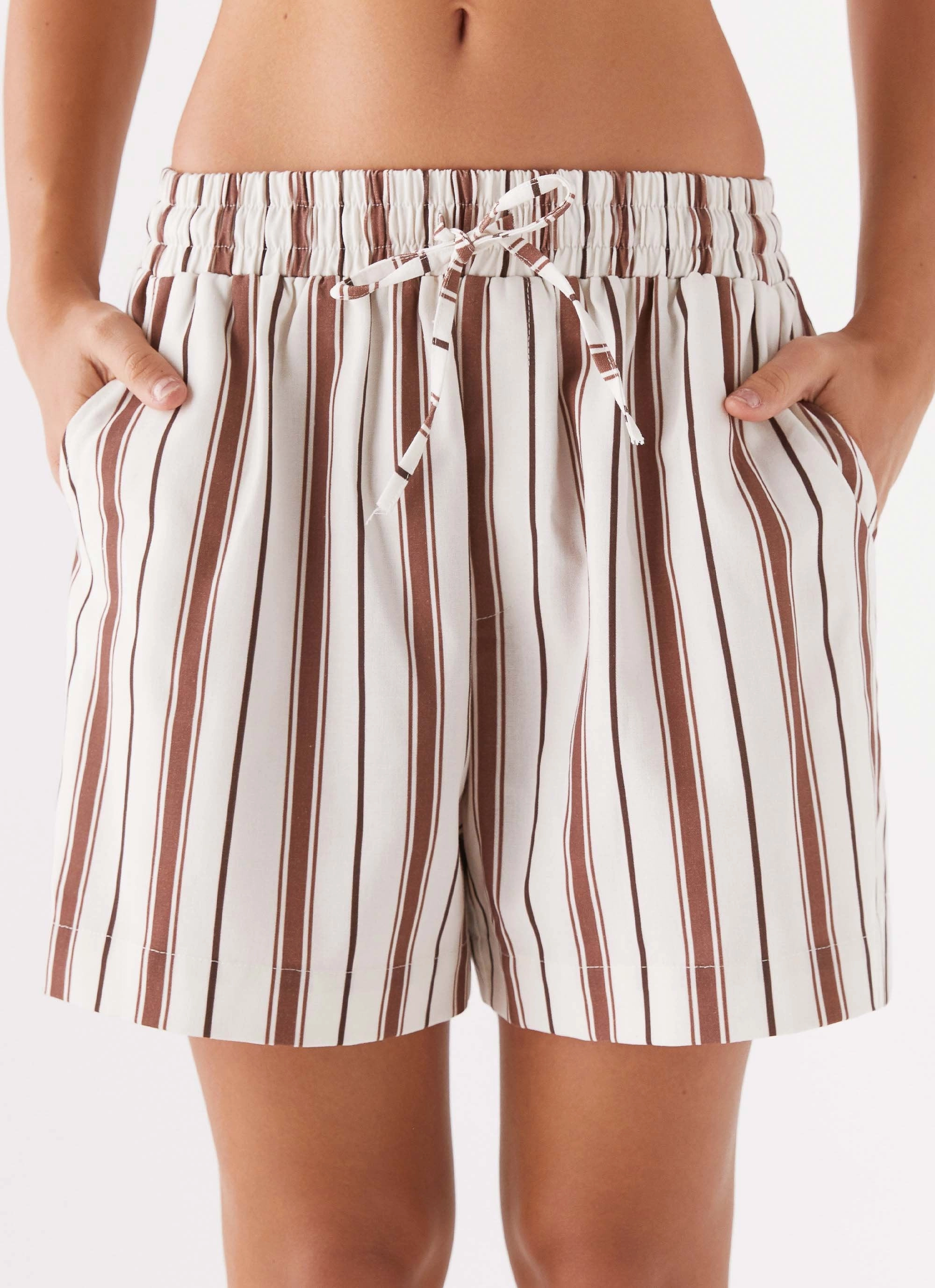 Minimal Stretch Fit Comfort waistband Kristen Linen Drawstring Shorts - Brown Stripe